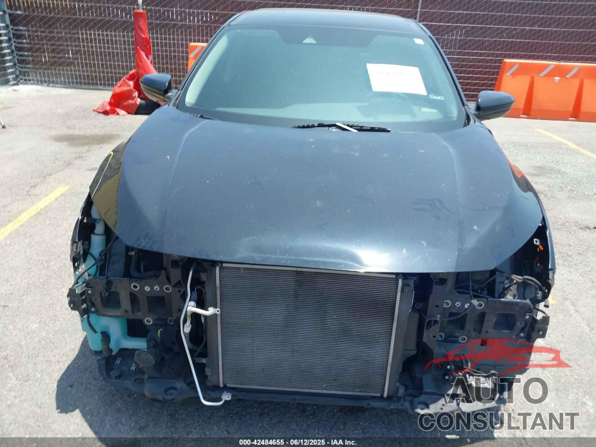 HONDA CIVIC 2020 - 19XFC2F68LE210964