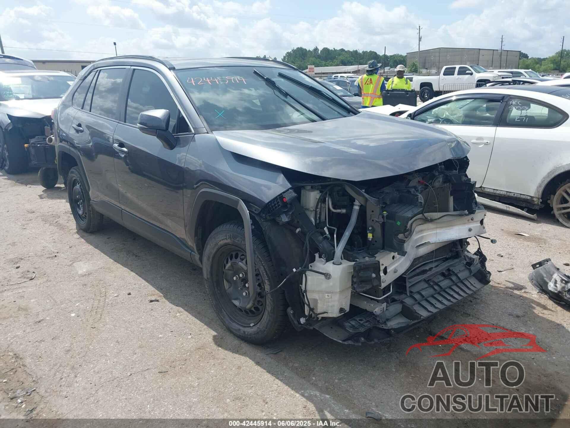 TOYOTA RAV4 2021 - 2T3W1RFV3MC096515