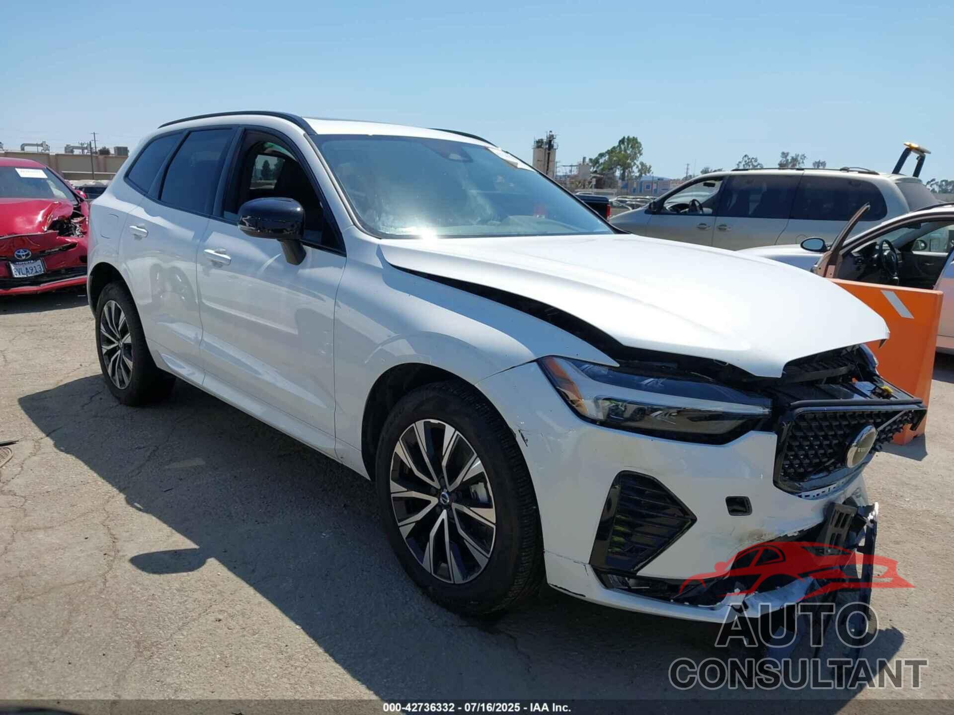 VOLVO XC60 2024 - YV4L12RK6R1840718