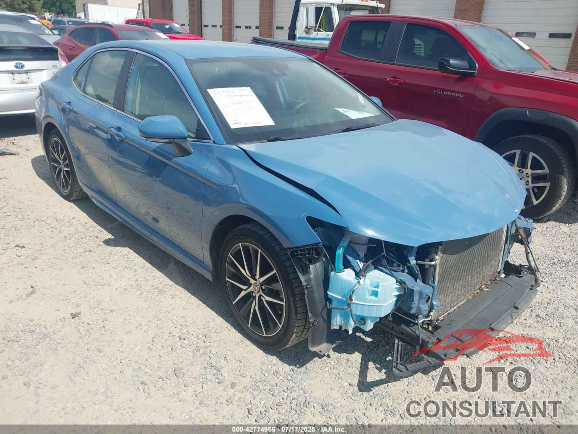 TOYOTA CAMRY 2023 - 4T1G11AK4PU079477