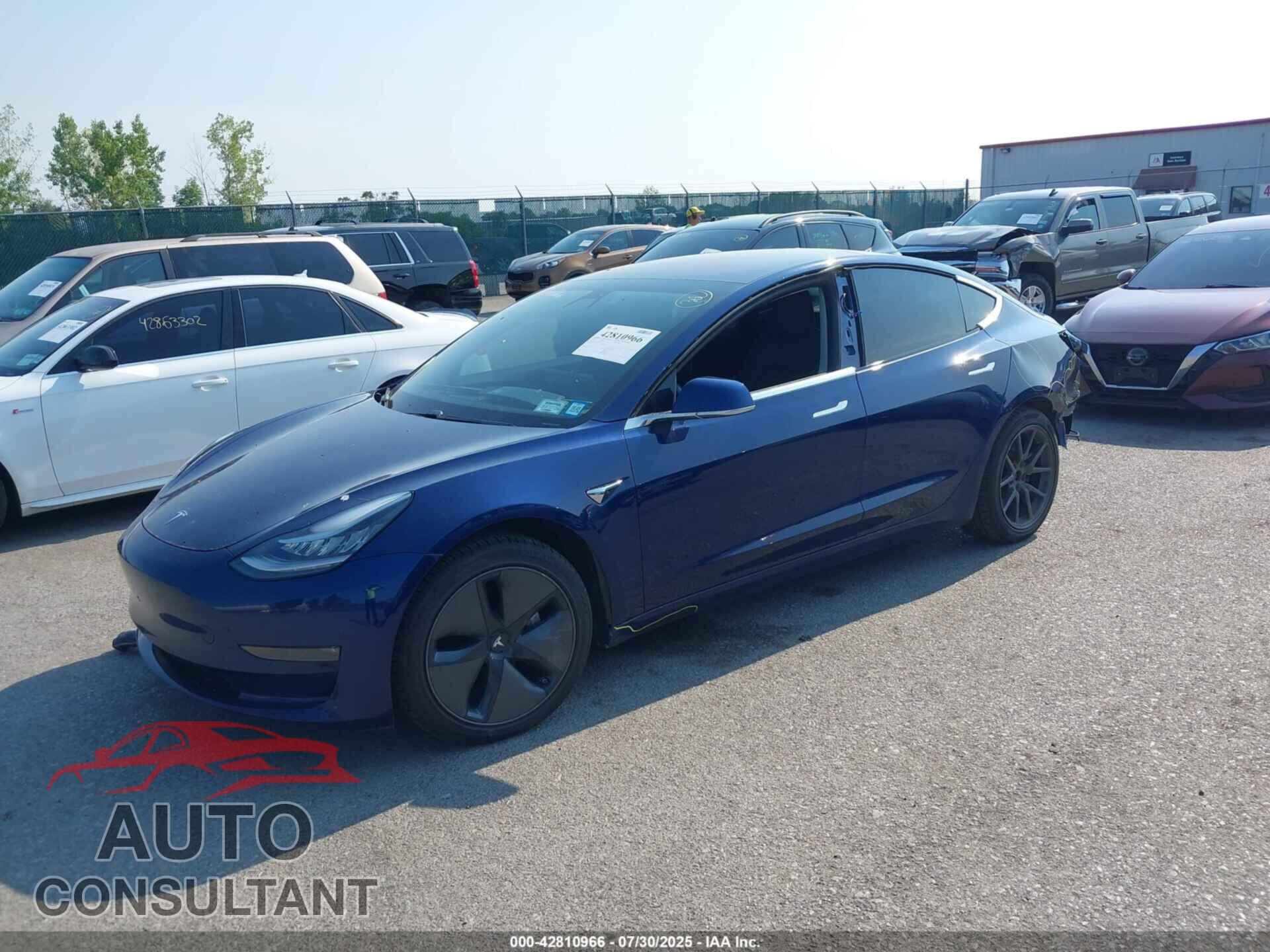 TESLA MODEL 3 2018 - 5YJ3E1EB0JF064878