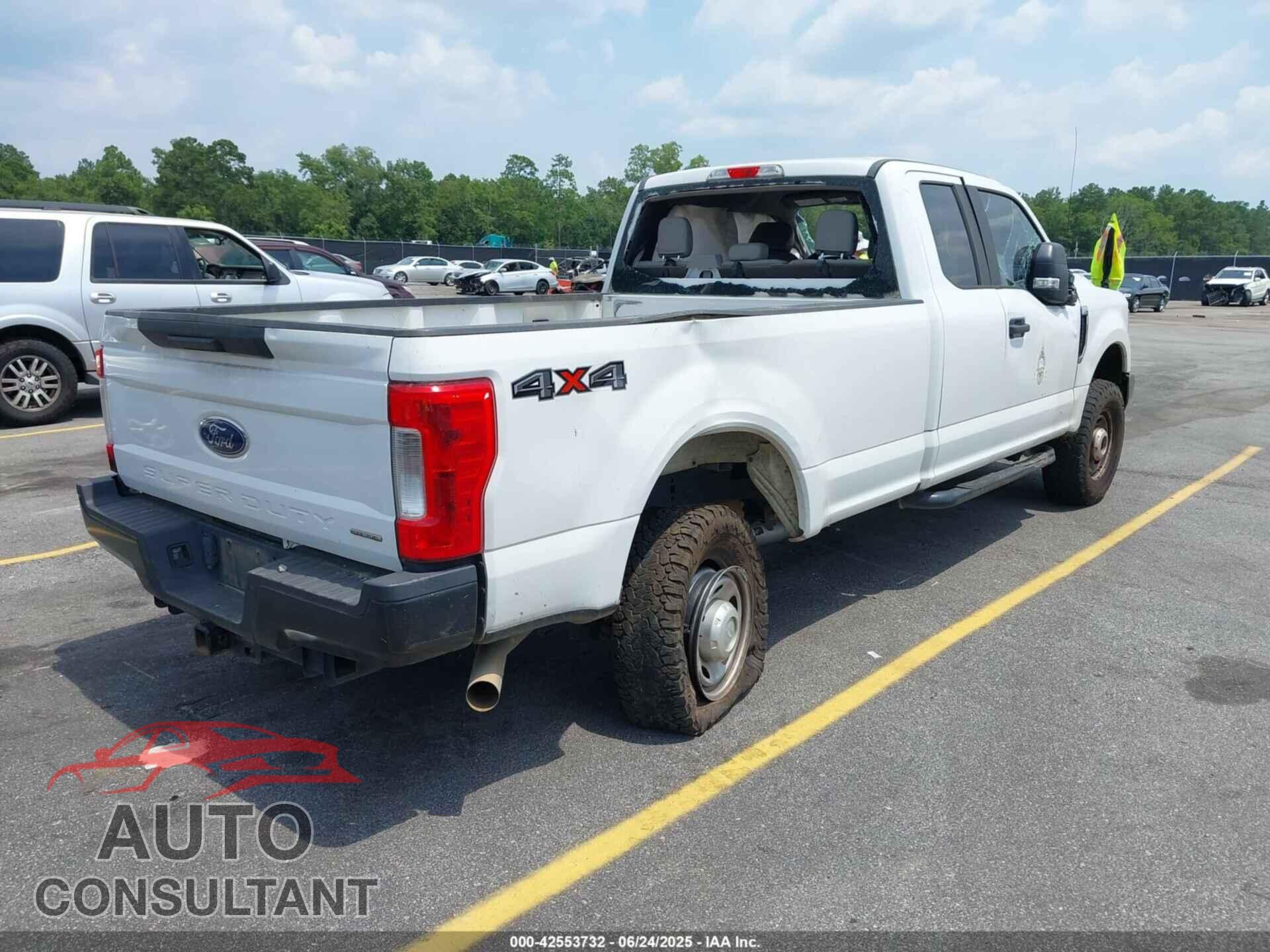 FORD F-250 2017 - 1FT7X2B62HEE58337