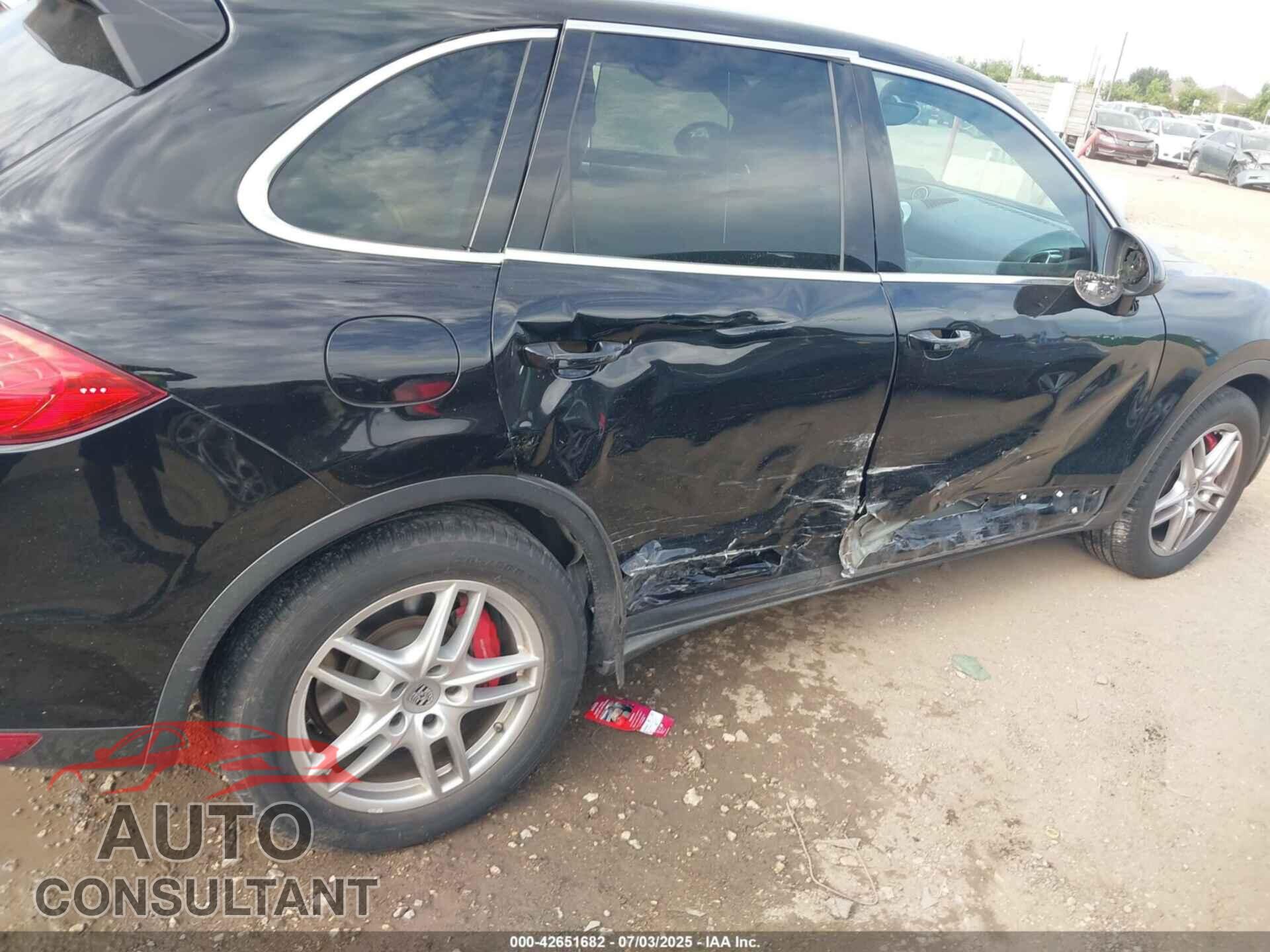 PORSCHE CAYENNE 2013 - WP1AC2A26DLA92290