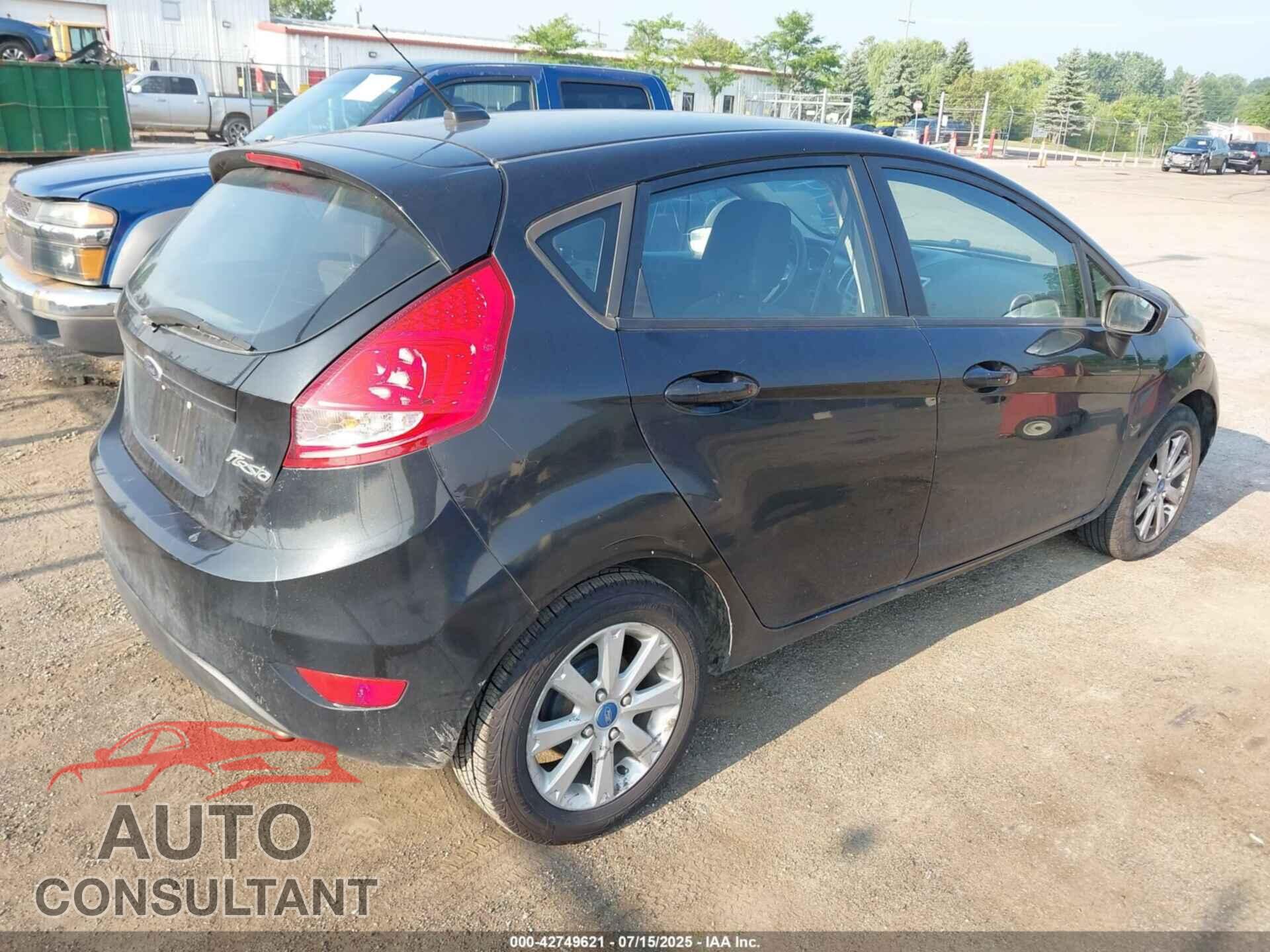 FORD FIESTA 2012 - 3FADP4EJ5CM157956