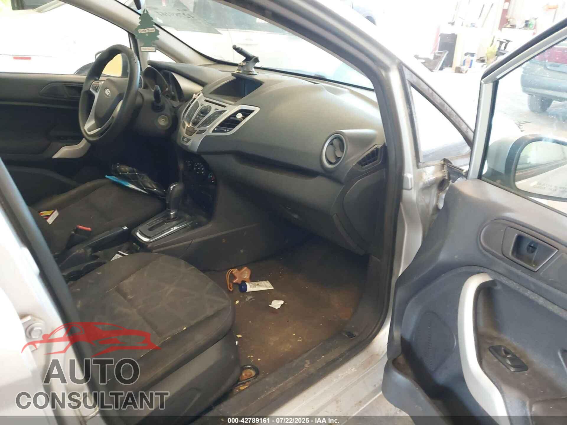 FORD FIESTA 2011 - 3FADP4EJ8BM165967