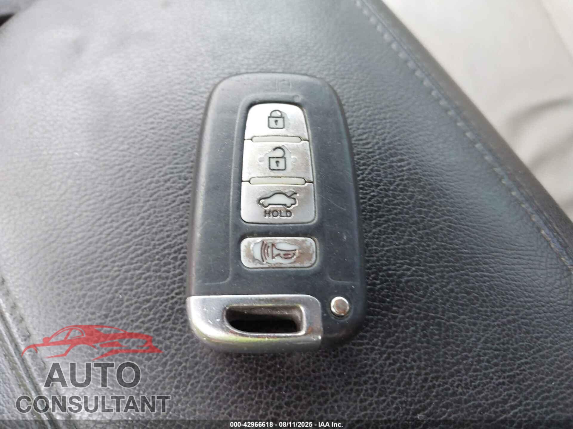 KIA OPTIMA 2011 - KNAGN4A76B5174533