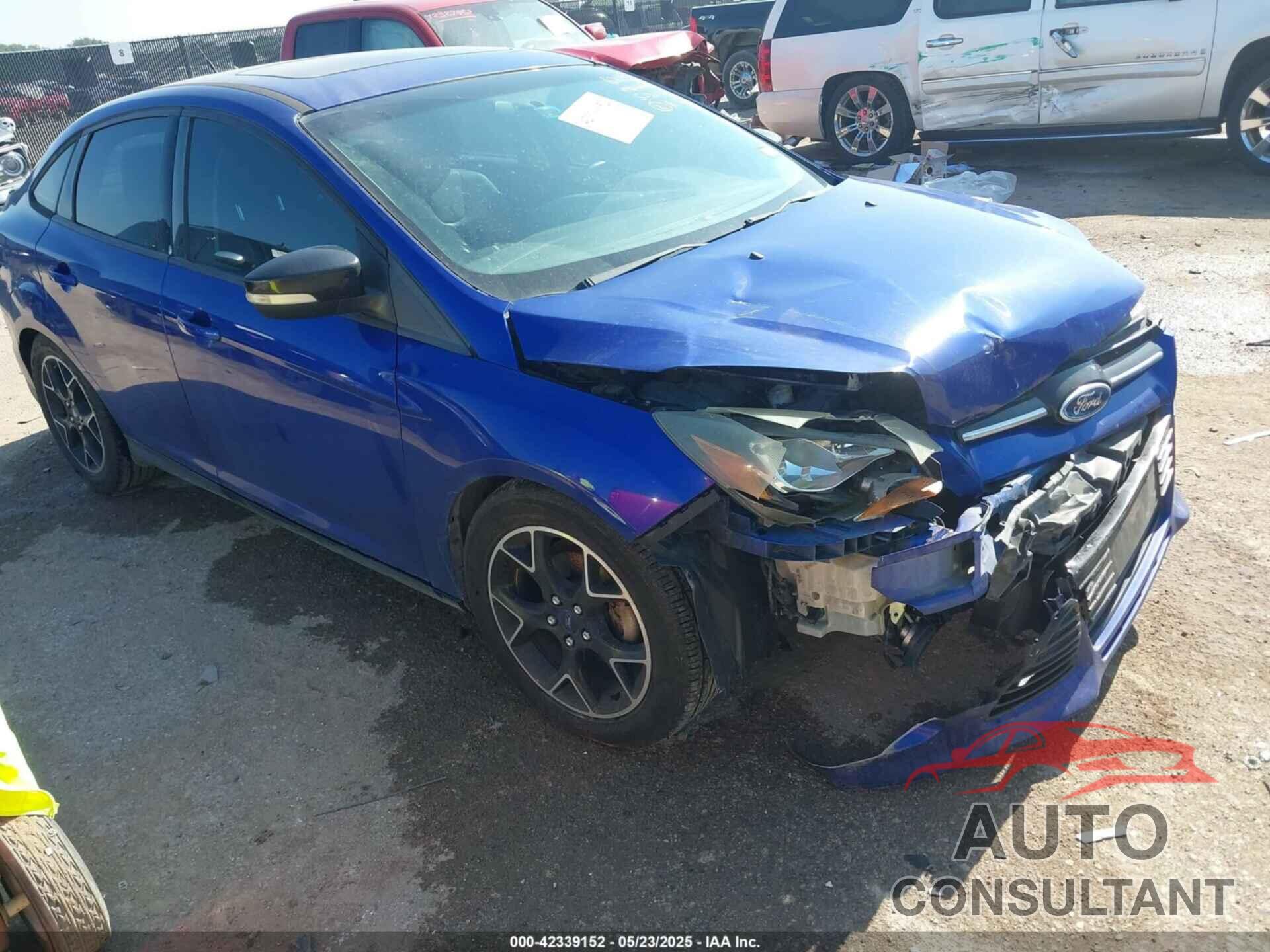 FORD FOCUS 2014 - 1FADP3F26EL419926