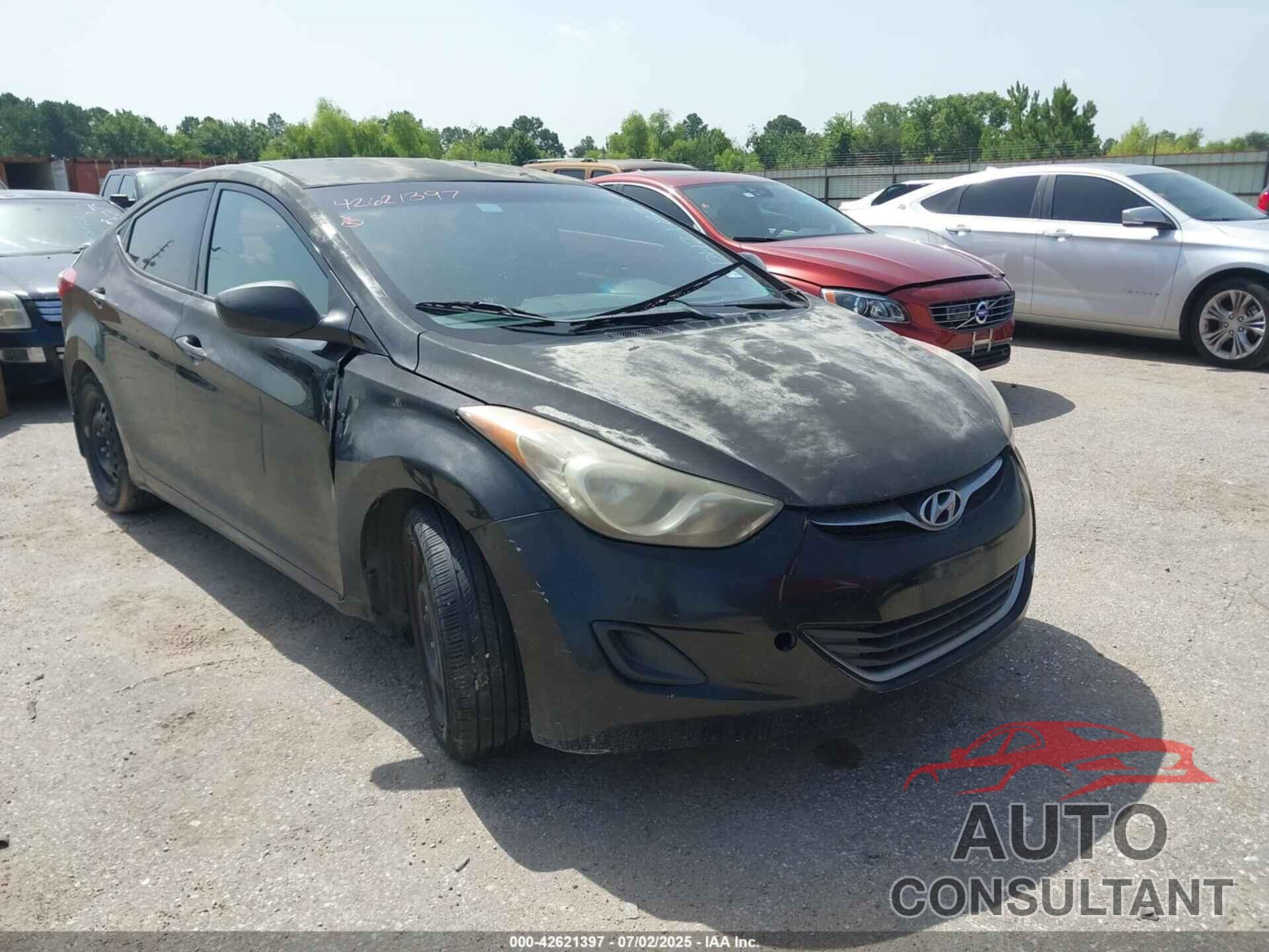 HYUNDAI ELANTRA 2013 - 5NPDH4AE0DH218203