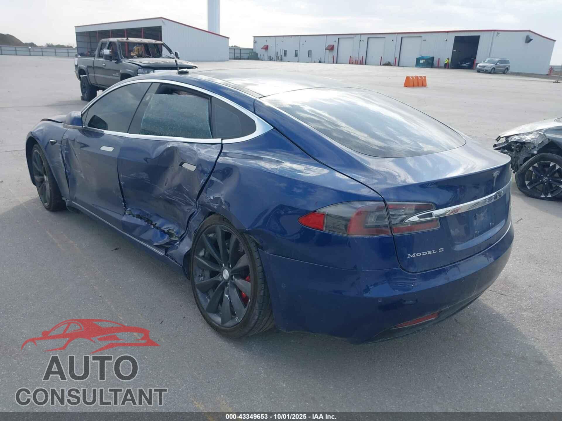 TESLA MODEL S 2017 - 5YJSA1E48HF183846