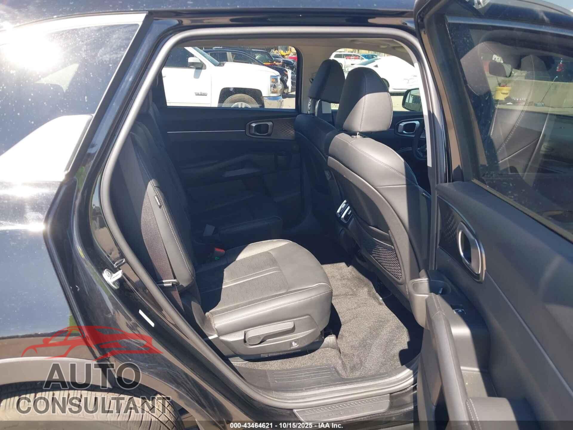KIA SORENTO HYBRID 2025 - KNDRH4JG0S5392390