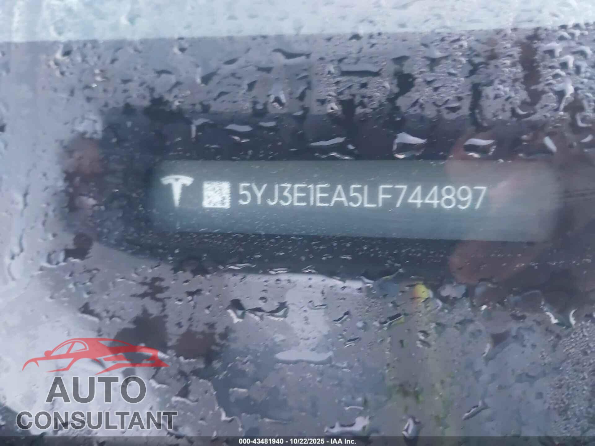 TESLA MODEL 3 2020 - 5YJ3E1EA5LF744897
