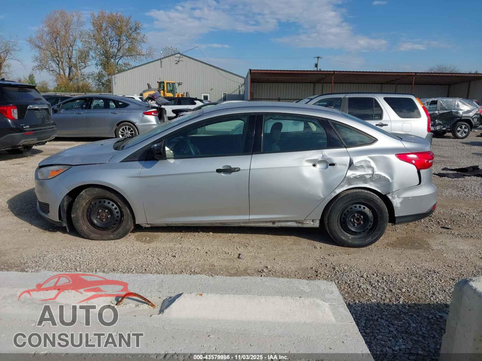 FORD FOCUS 2017 - 1FADP3E21HL337883