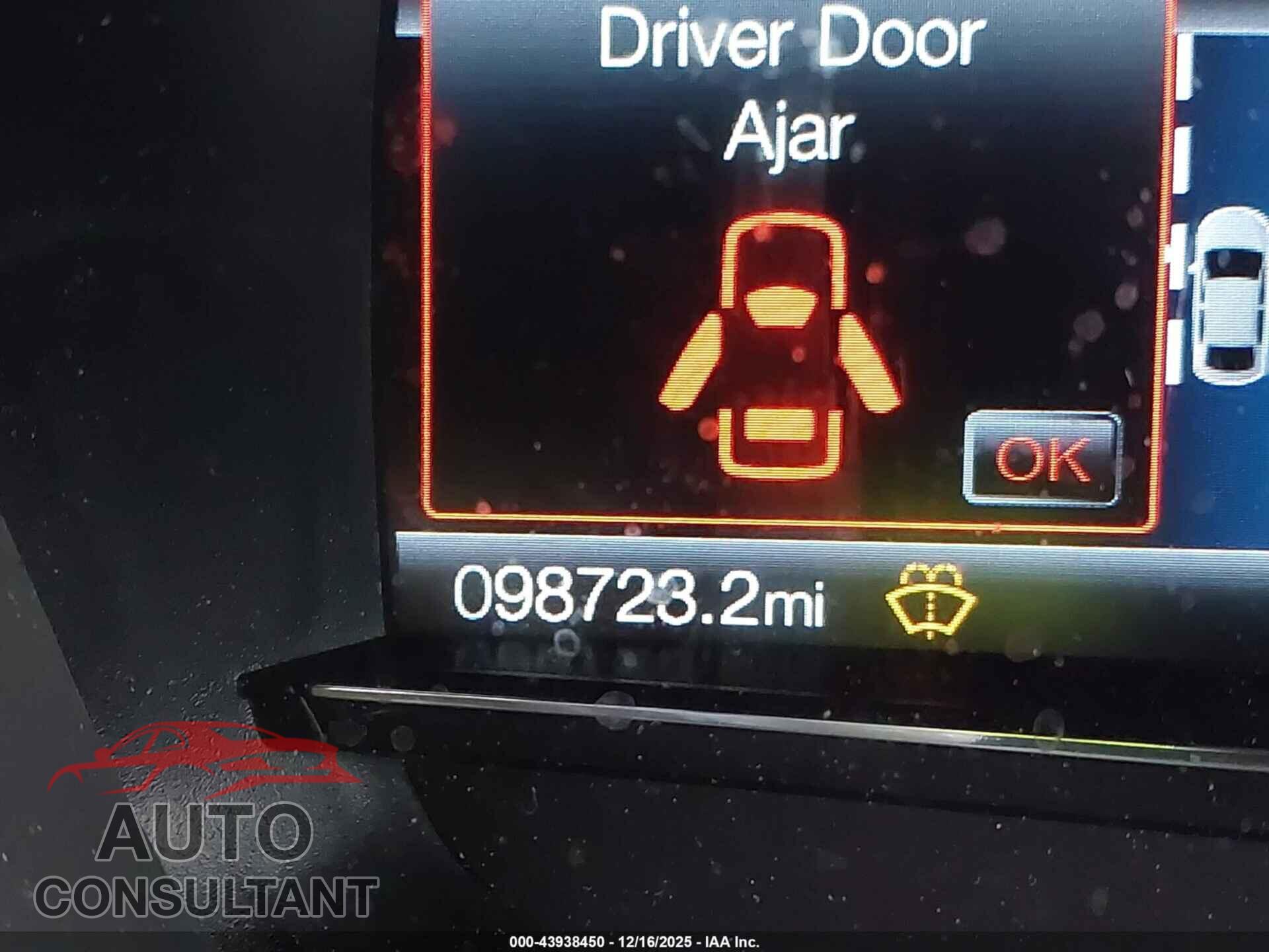 FORD EXPLORER 2018 - 1FM5K7F87JGB16984