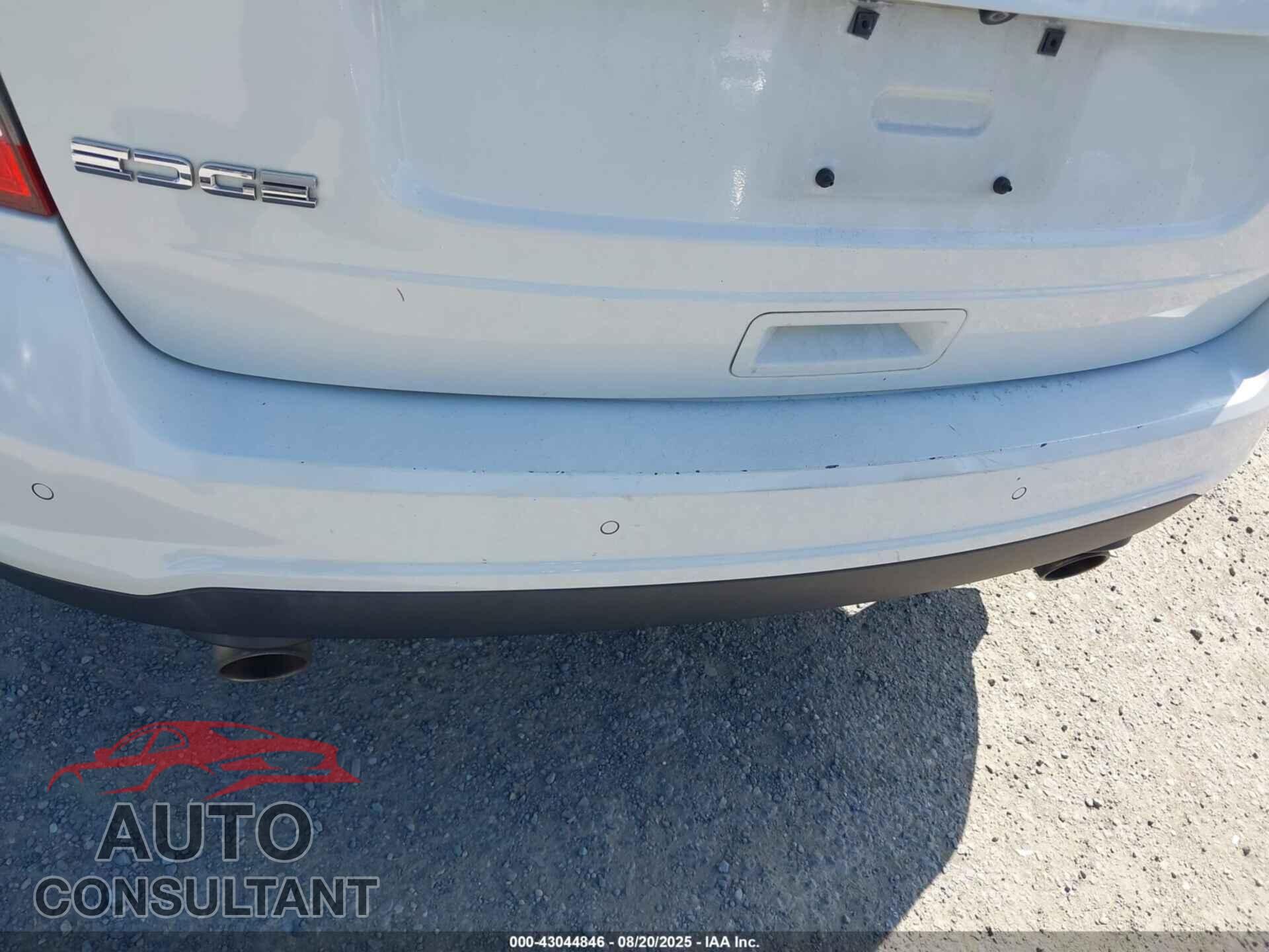 FORD EDGE 2011 - 2FMDK3JC8BBB68357