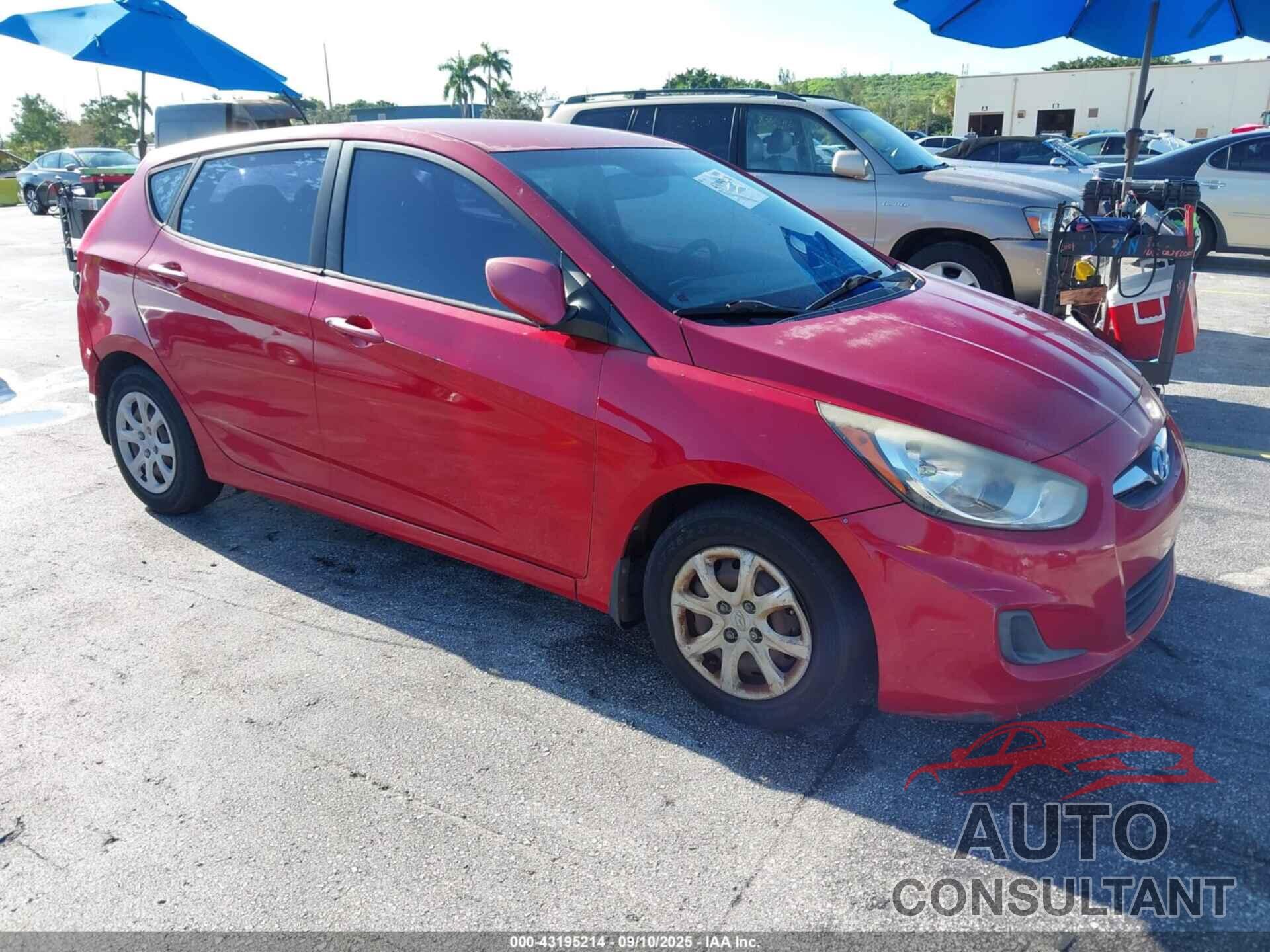 HYUNDAI ACCENT 2013 - KMHCT5AE5DU086797