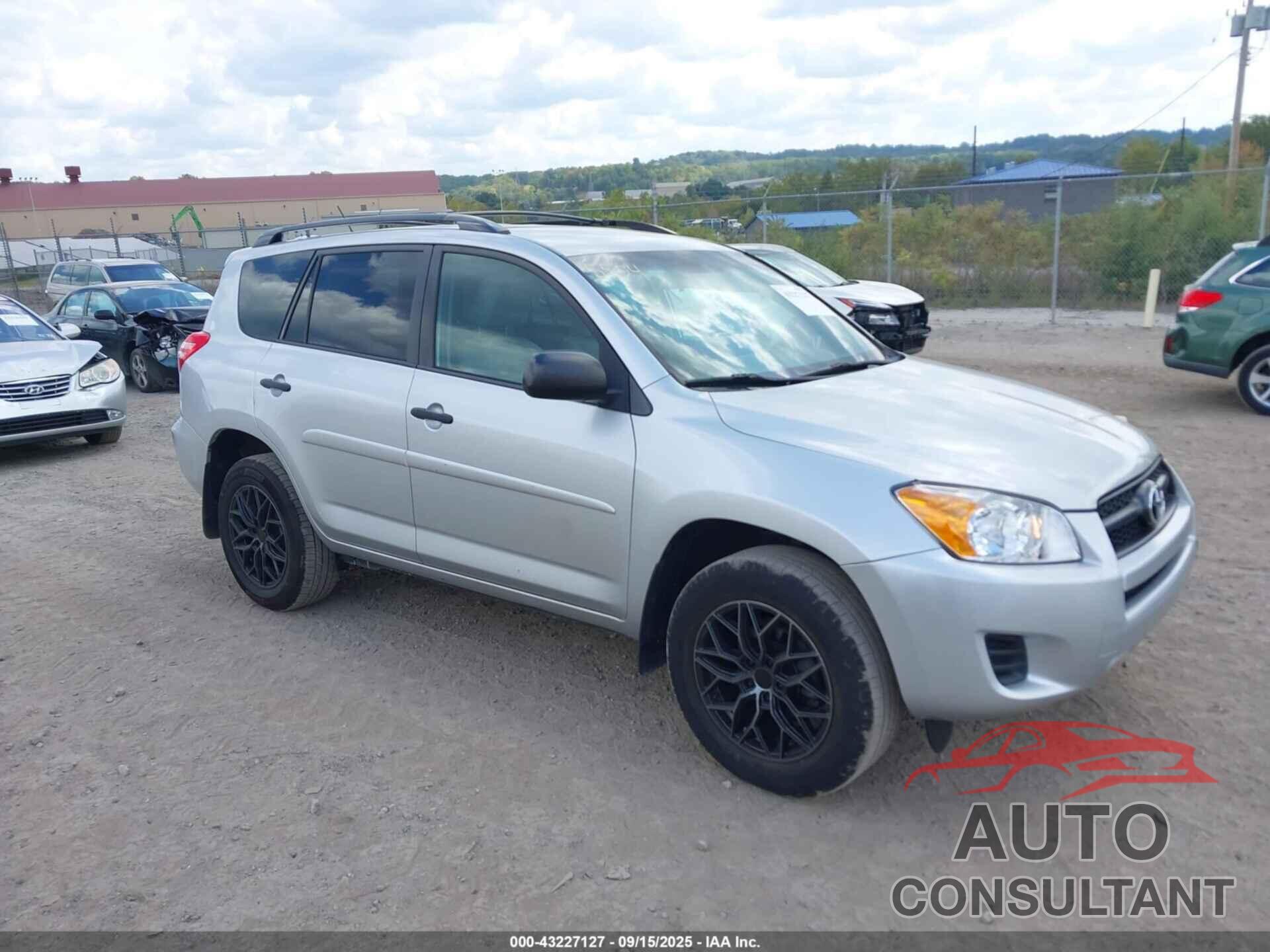 TOYOTA RAV4 2012 - 2T3BF4DV6CW235524