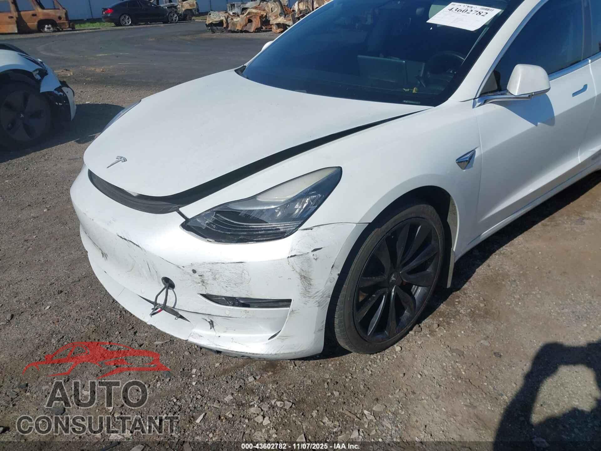 TESLA MODEL 3 2018 - 5YJ3E1EA2JF164682