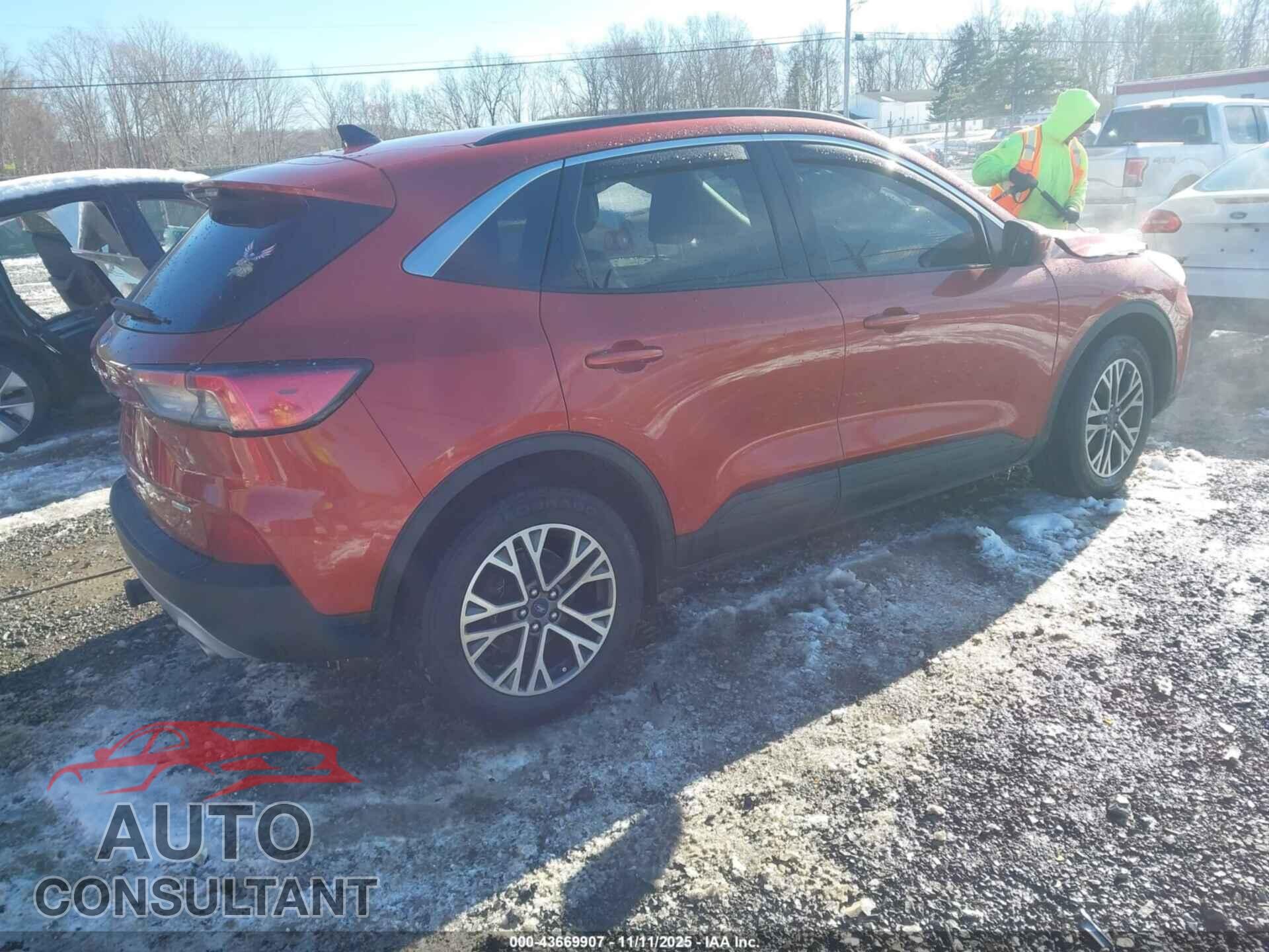 FORD ESCAPE 2020 - 1FMCU9H9XLUA40023