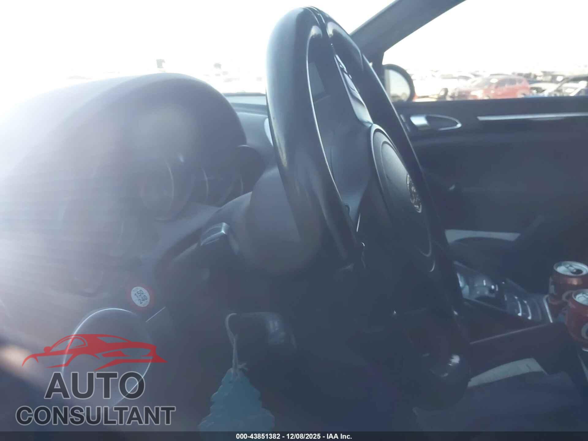 PORSCHE CAYENNE 2012 - WP1AB2A26CLA41700