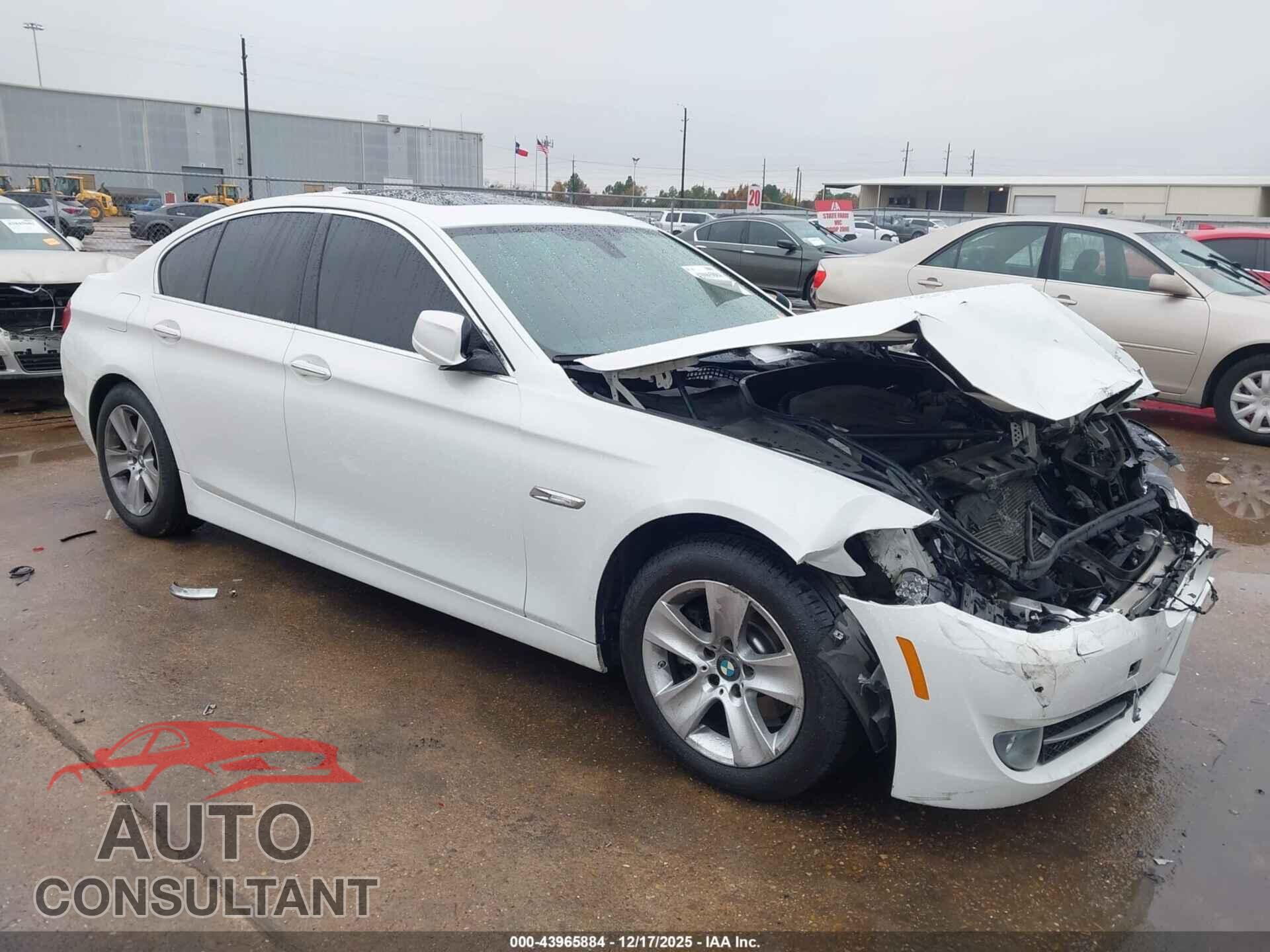BMW 528I 2013 - WBAXG5C51DD232553