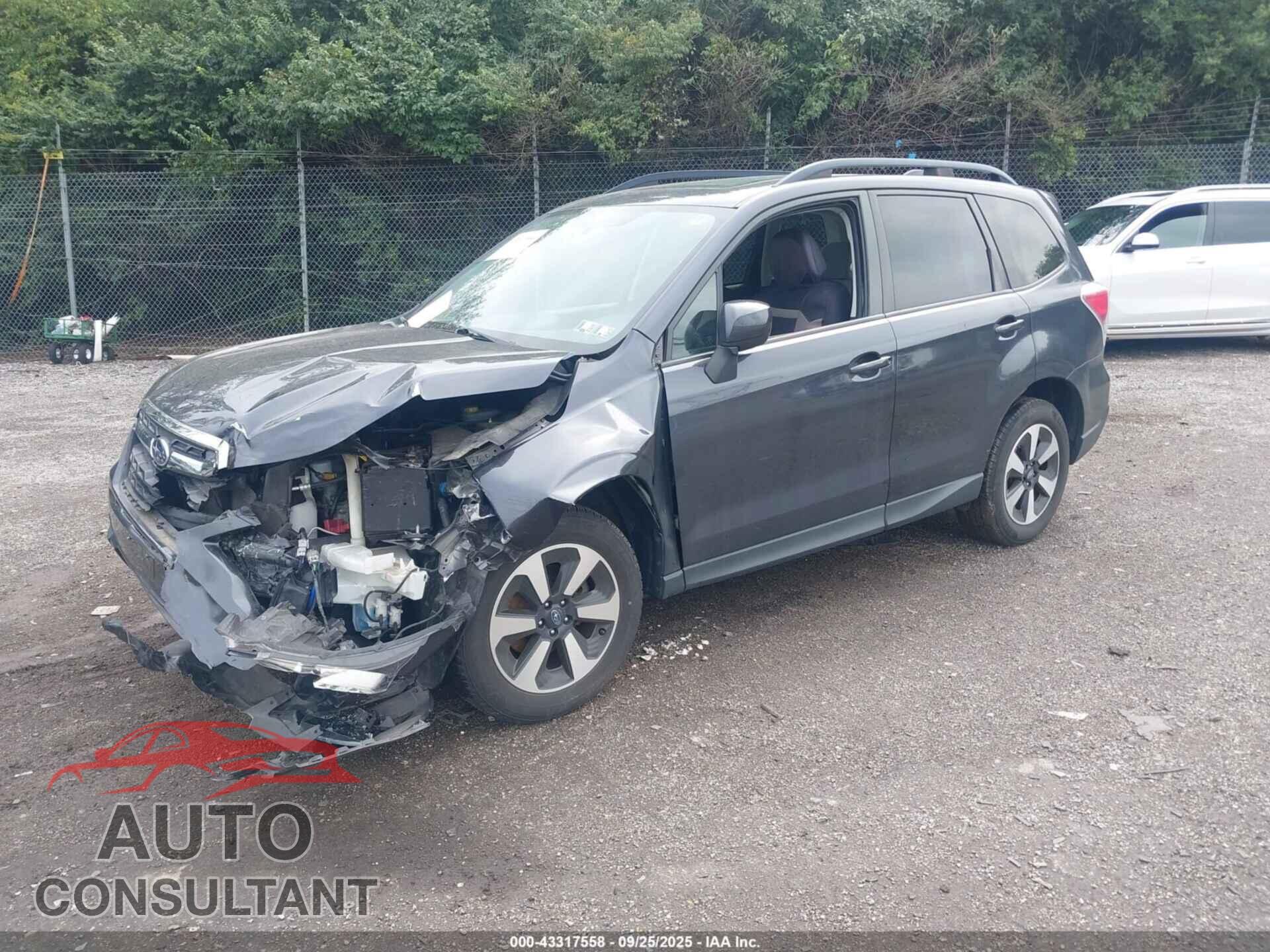 SUBARU FORESTER 2017 - JF2SJAEC1HH488453