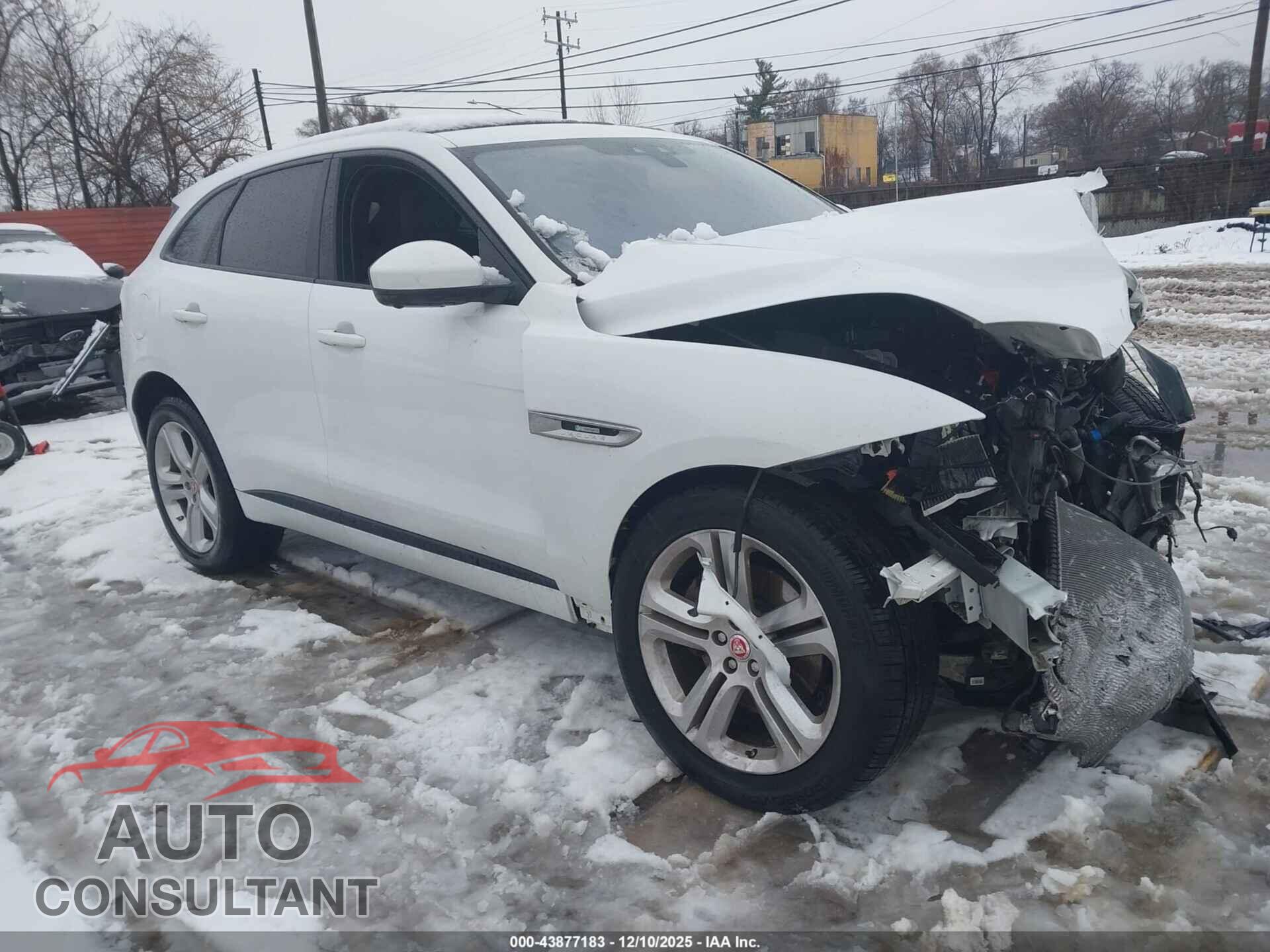 JAGUAR F-PACE 2017 - SADCL2BV6HA074932