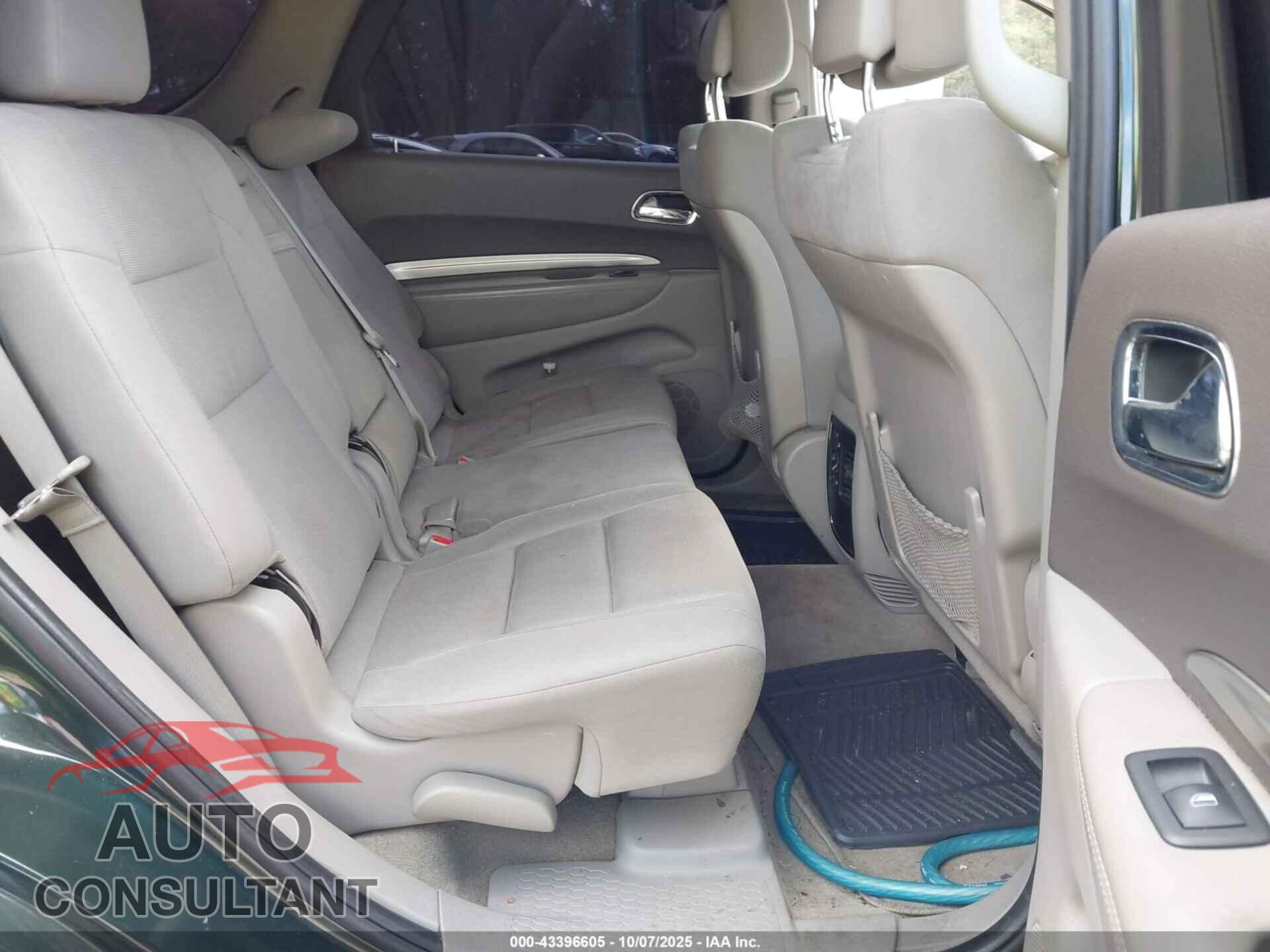 DODGE DURANGO 2011 - 1D4RD2GG8BC645266