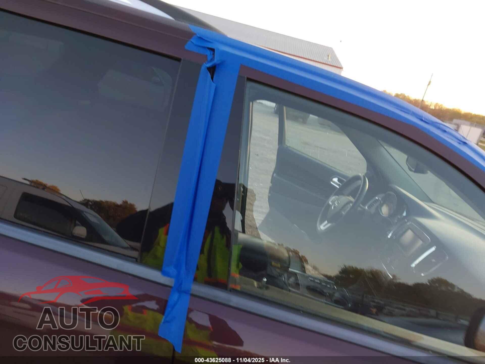 DODGE DURANGO 2012 - 1C4RDJDG2CC330931