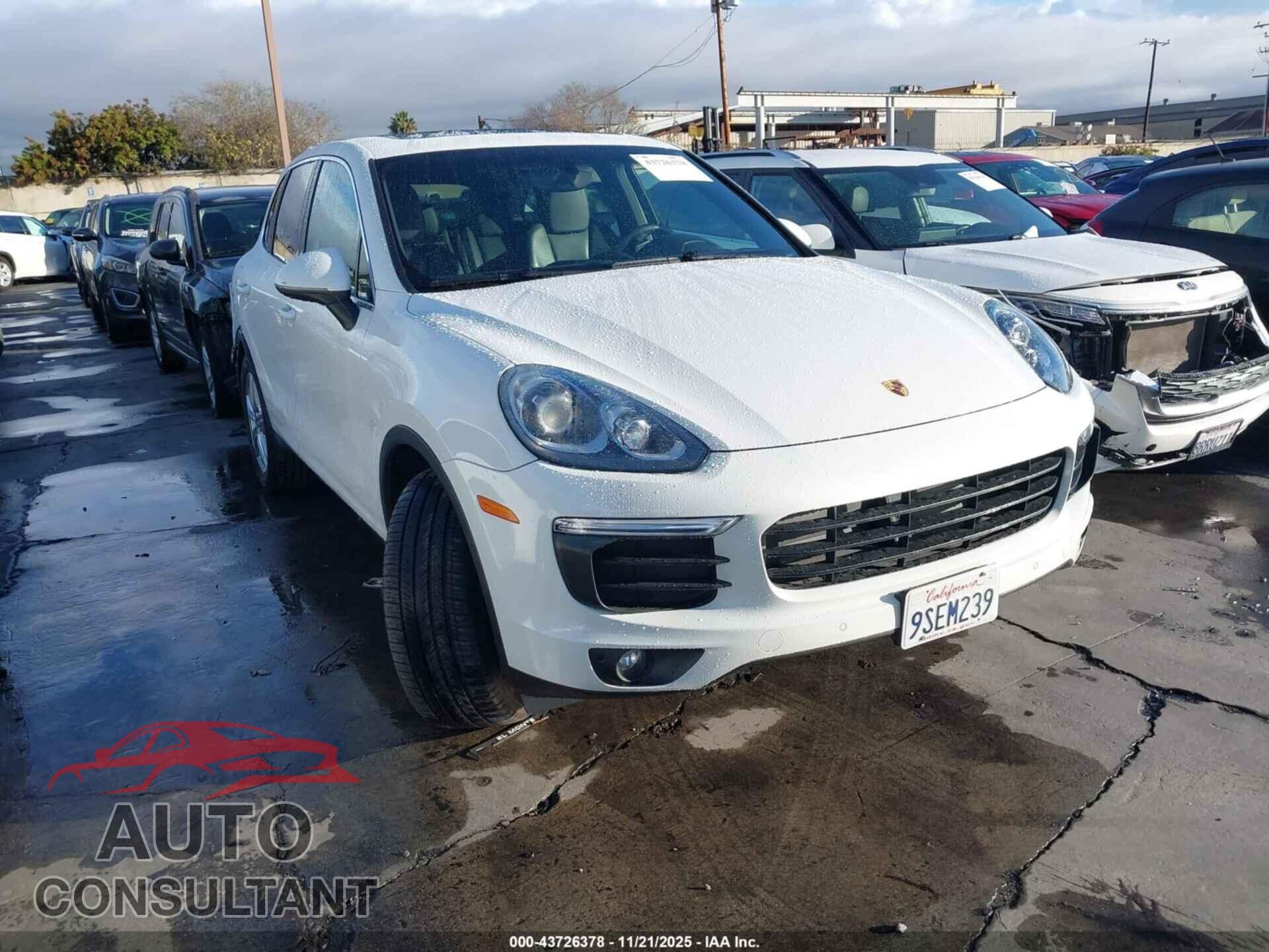 PORSCHE CAYENNE 2016 - WP1AA2A25GLA03058