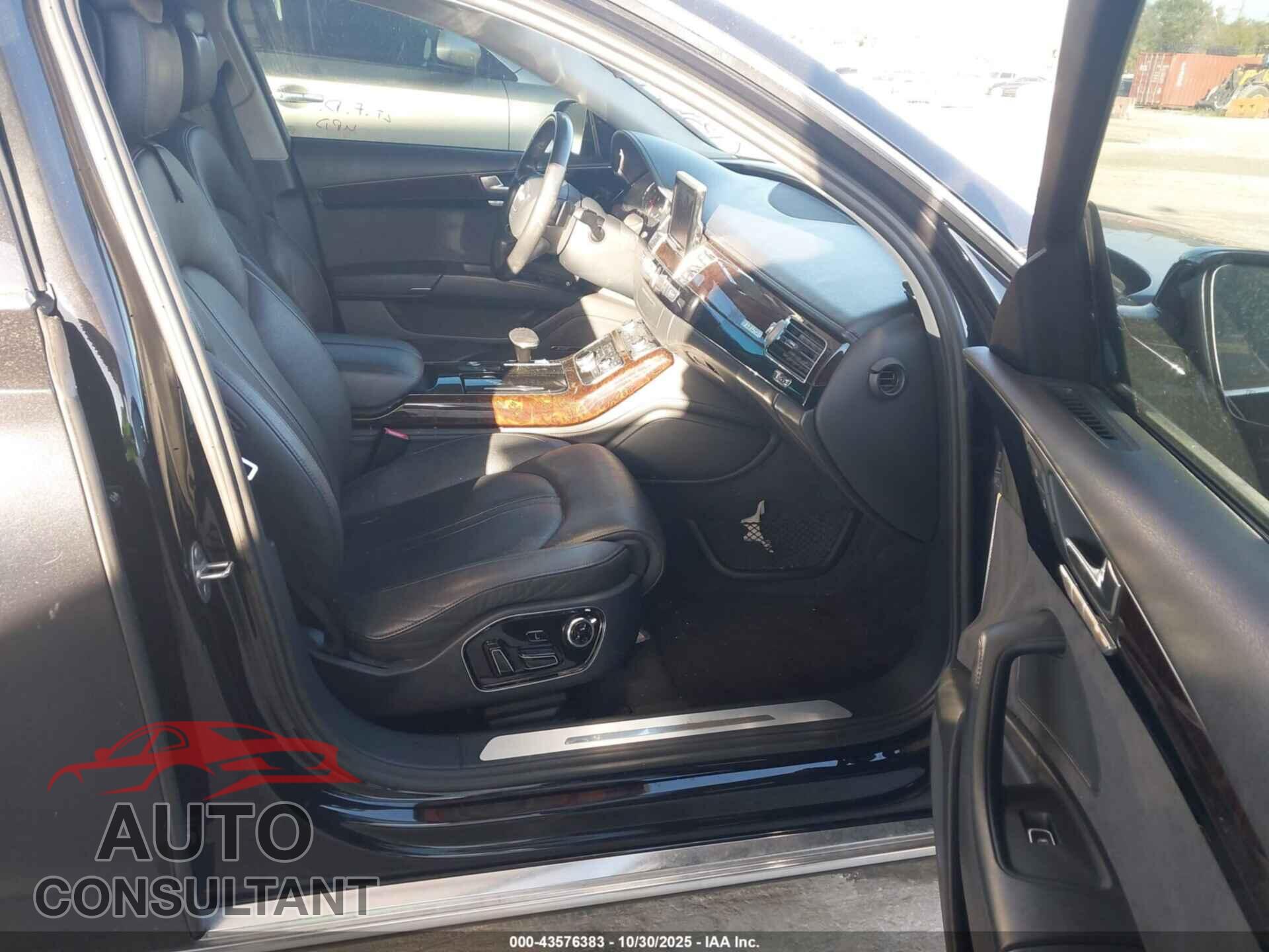 AUDI A8 L 2013 - WAUR2AFD0DN018666