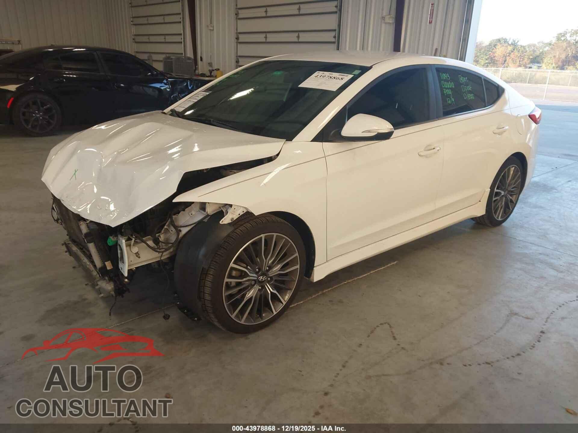 HYUNDAI ELANTRA 2017 - KMHD04LB1HU291663