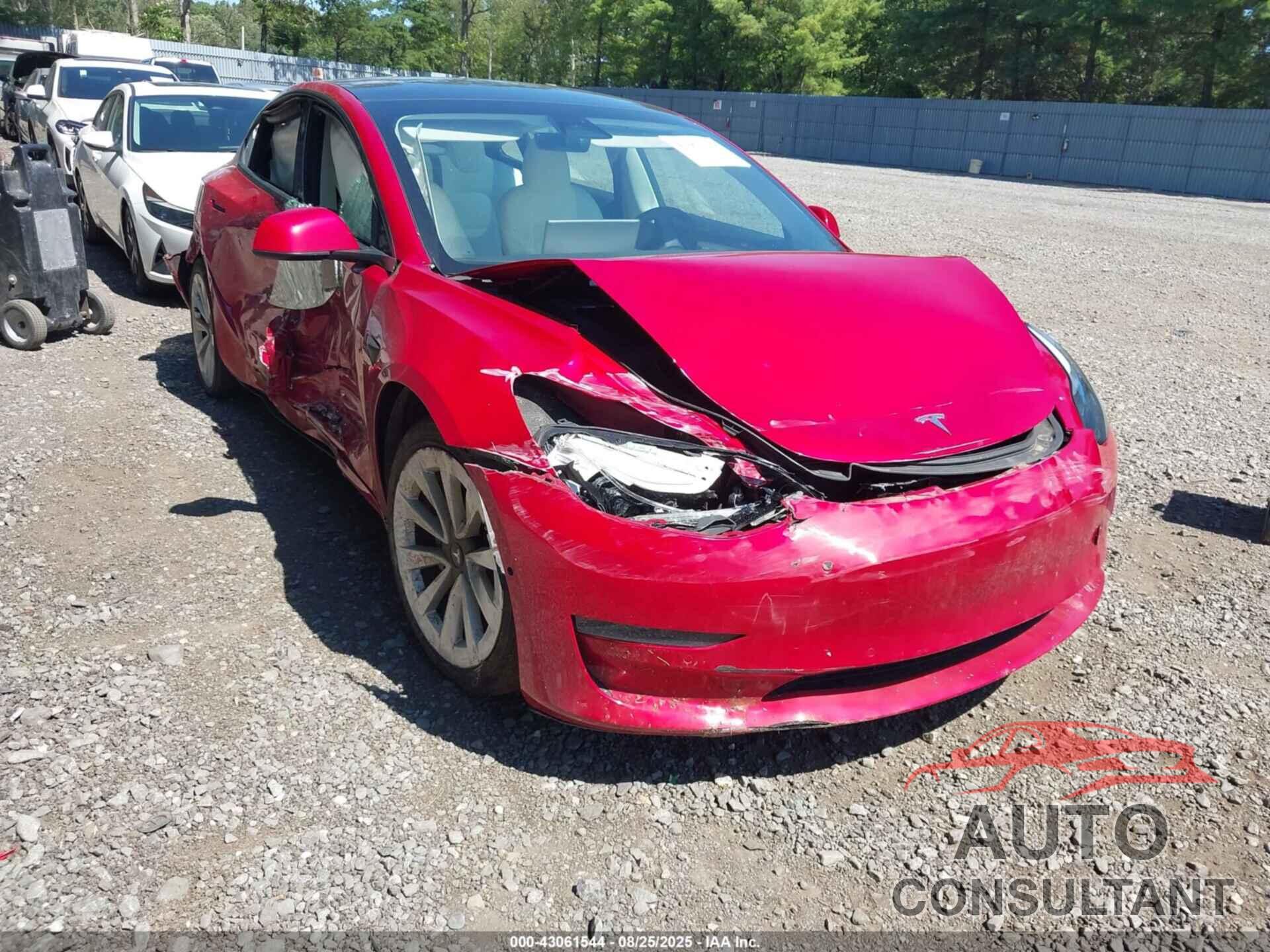TESLA MODEL 3 2022 - 5YJ3E1EA9NF347793