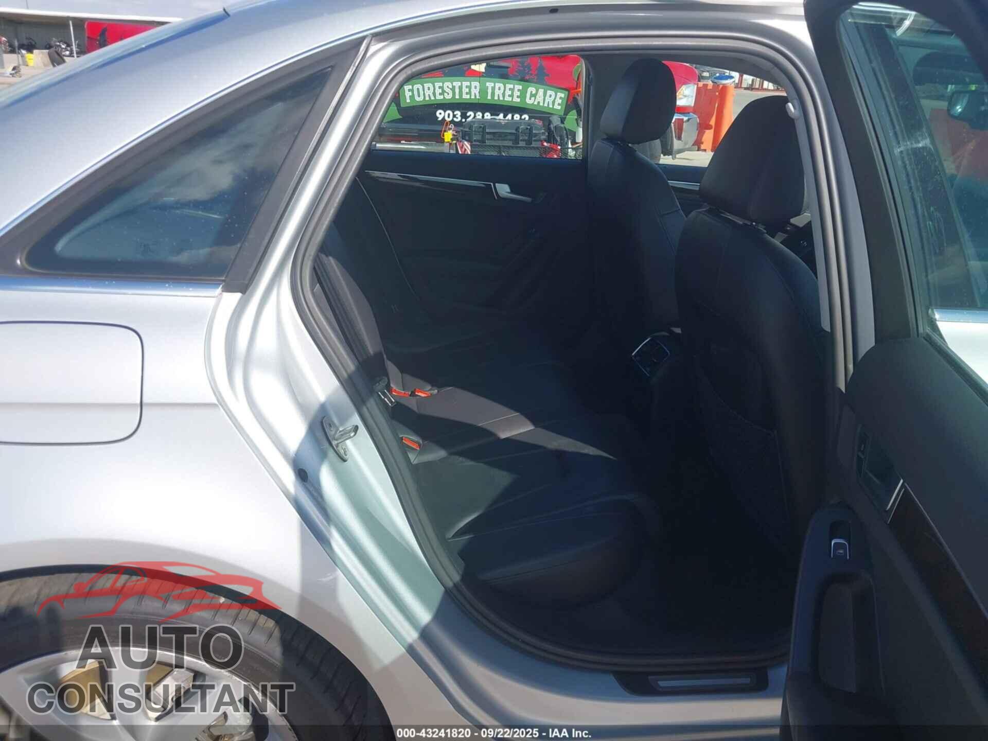 AUDI A4 2013 - WAUFFAFL2DA183916
