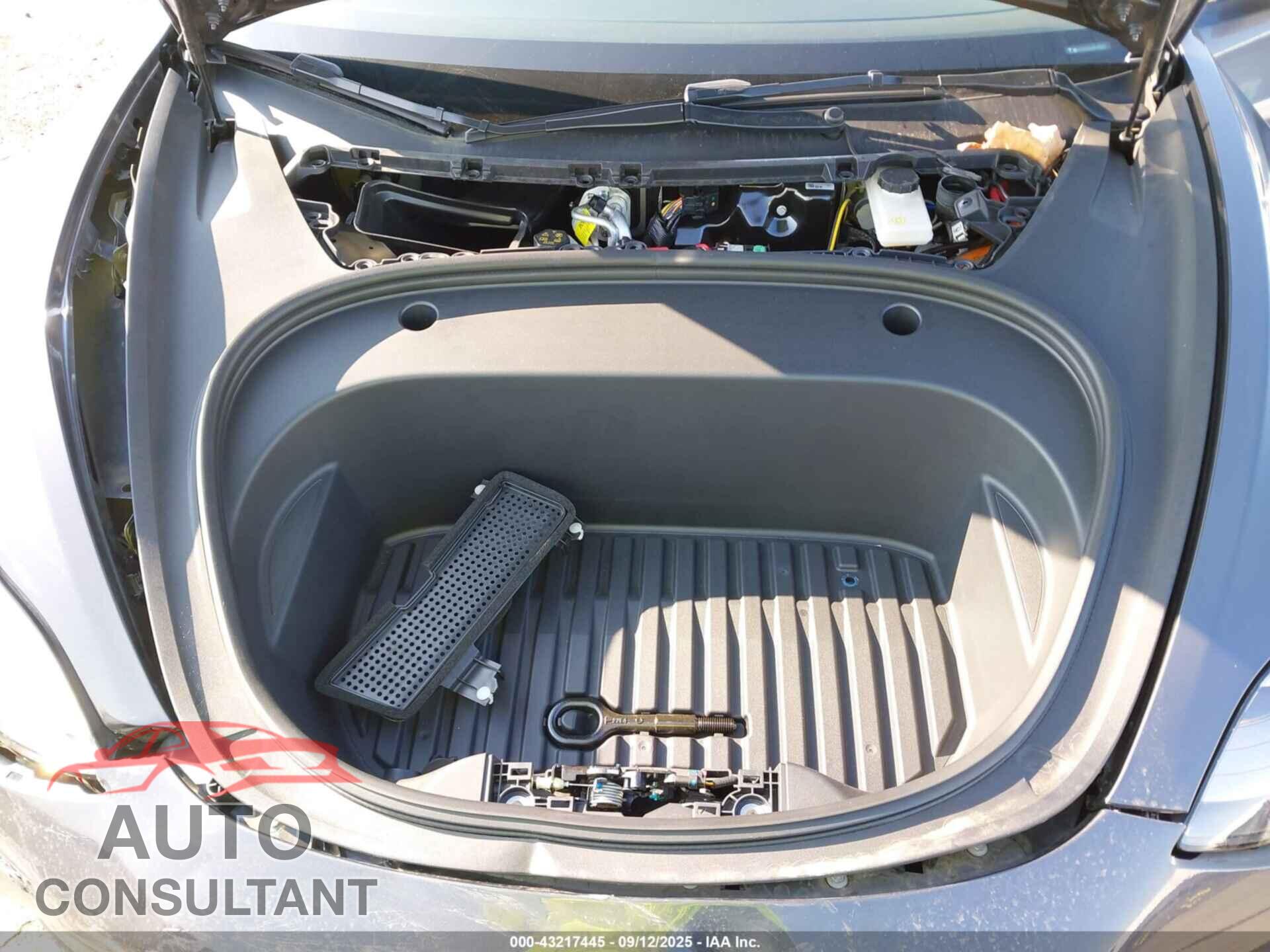 TESLA MODEL 3 2023 - 5YJ3E1EA2PF425527