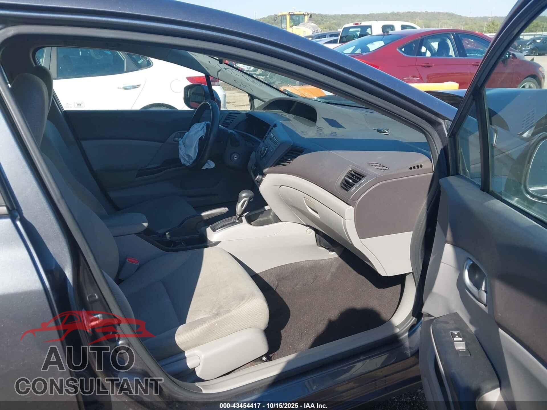 HONDA CIVIC 2012 - 19XFB2F59CE045372