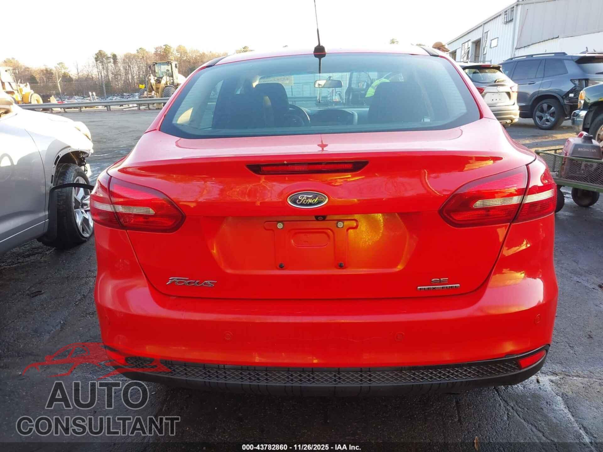 FORD FOCUS 2016 - 1FADP3F23GL335520