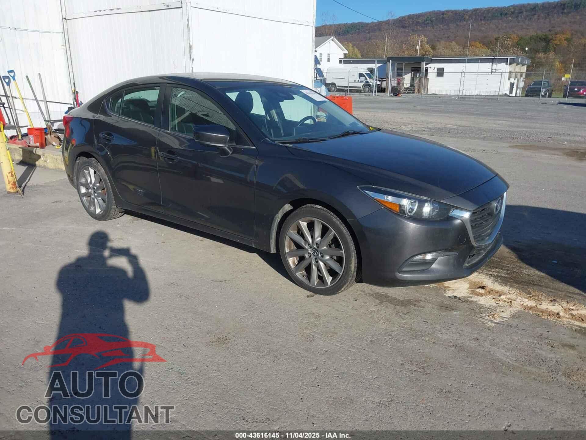 MAZDA MAZDA3 2017 - 3MZBN1V74HM121335
