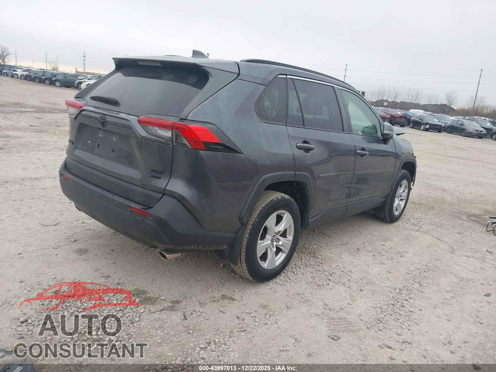 TOYOTA RAV4 2020 - JTMP1RFVXLD050145