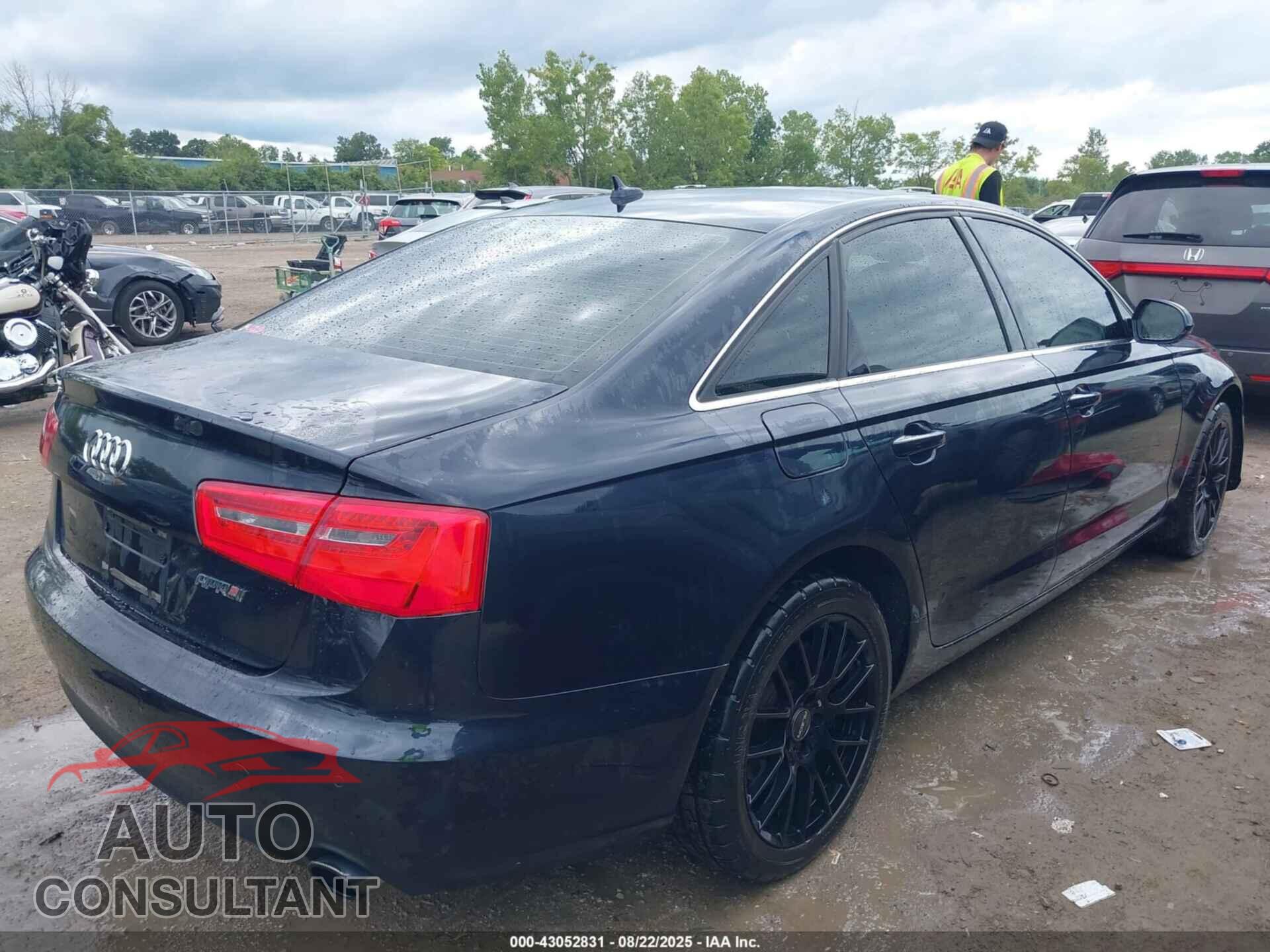 AUDI A6 2013 - WAUGFAFC7DN081671