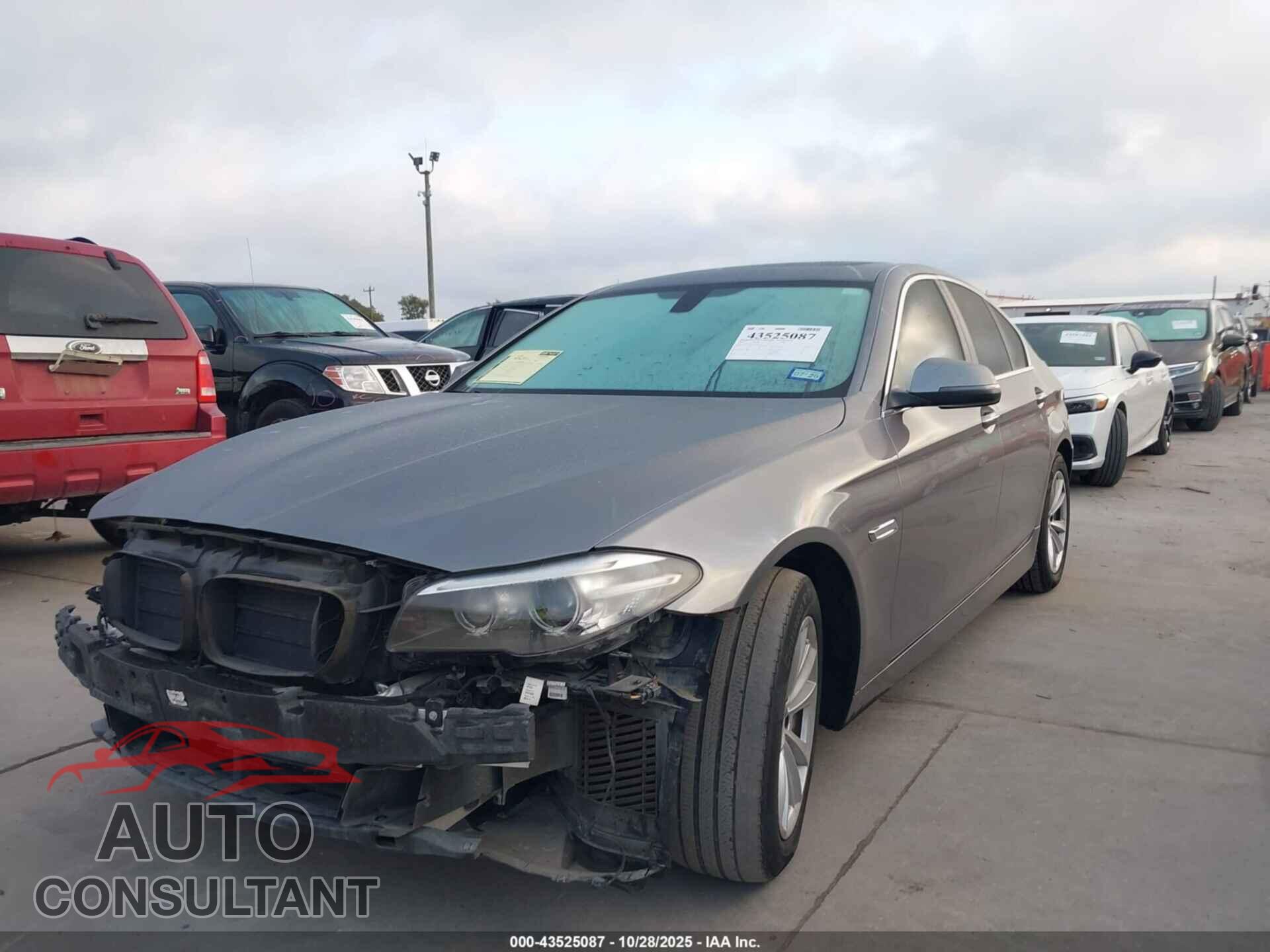 BMW 528I 2015 - WBA5A5C57FD521335