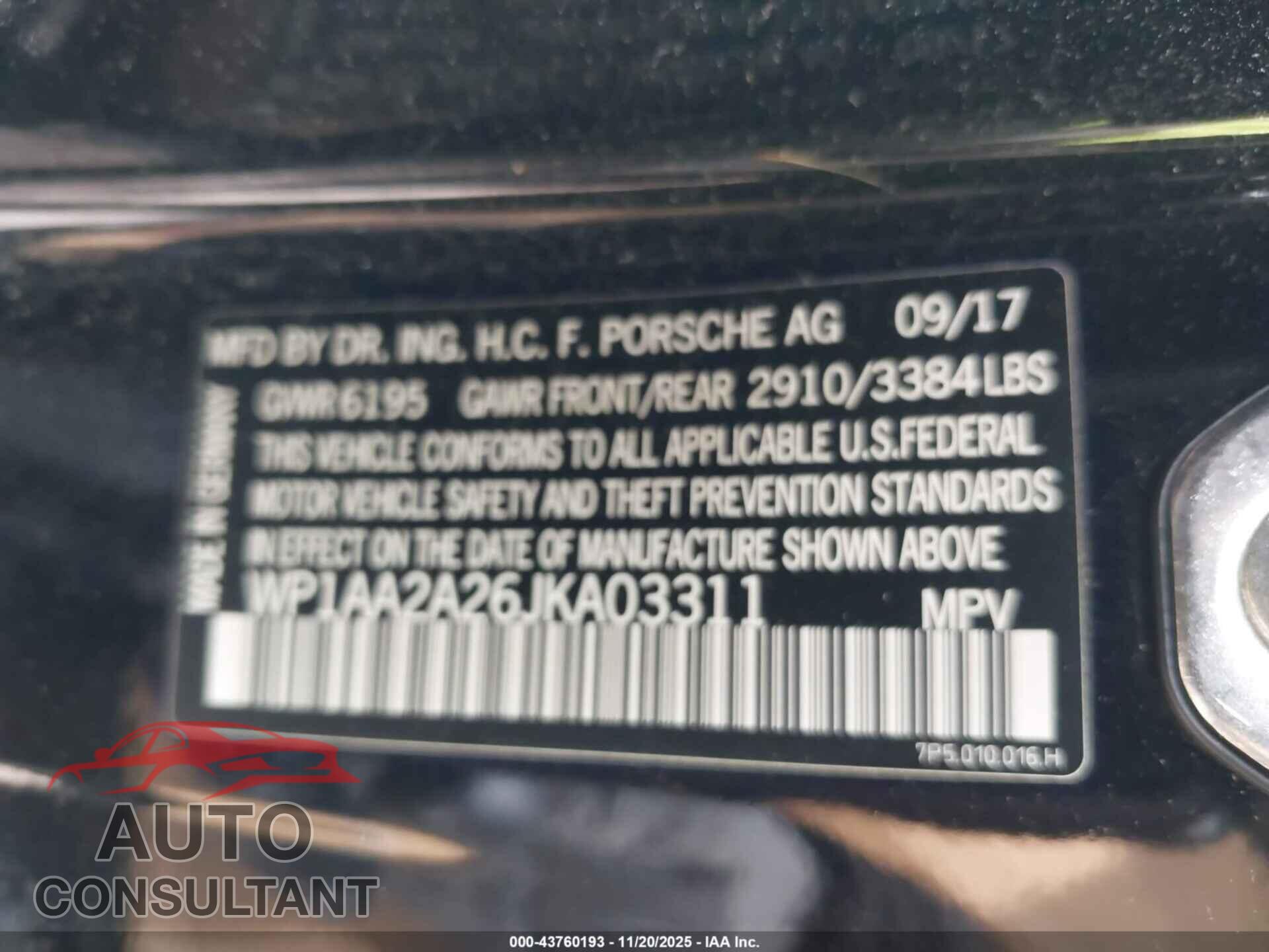 PORSCHE CAYENNE 2018 - WP1AA2A26JKA03311