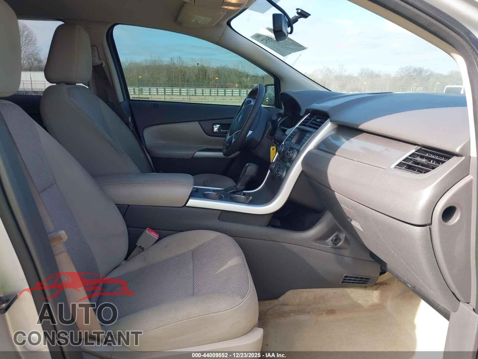 FORD EDGE 2011 - 2FMDK3JC6BBB15365