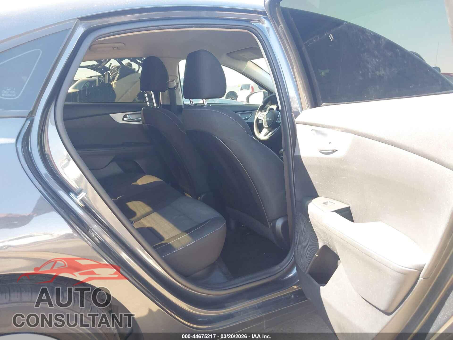 KIA FORTE 2023 - 3KPF24ADXPE573258