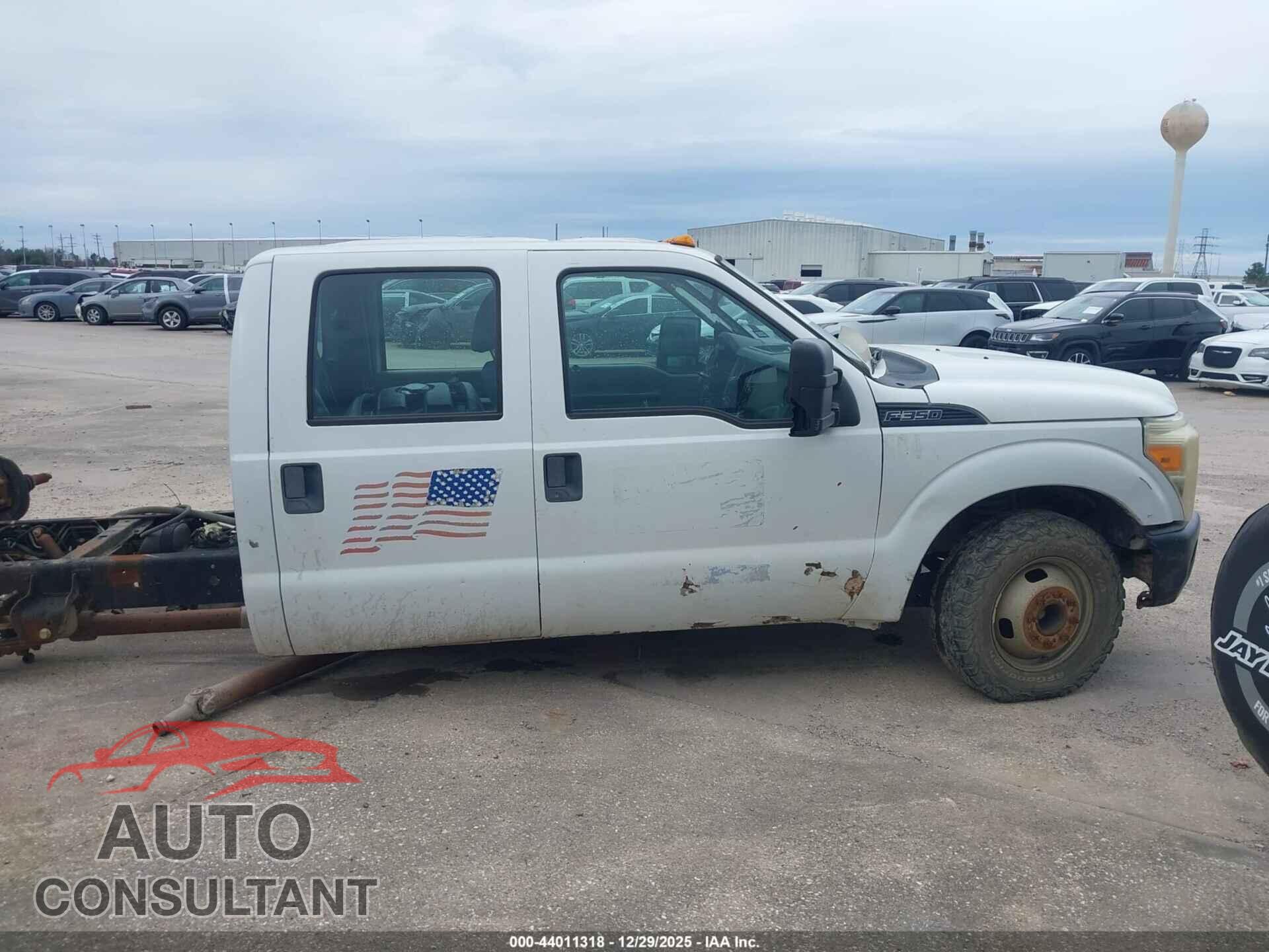 FORD F-350 CHASSIS 2013 - 1FD8W3GT7DEB73473