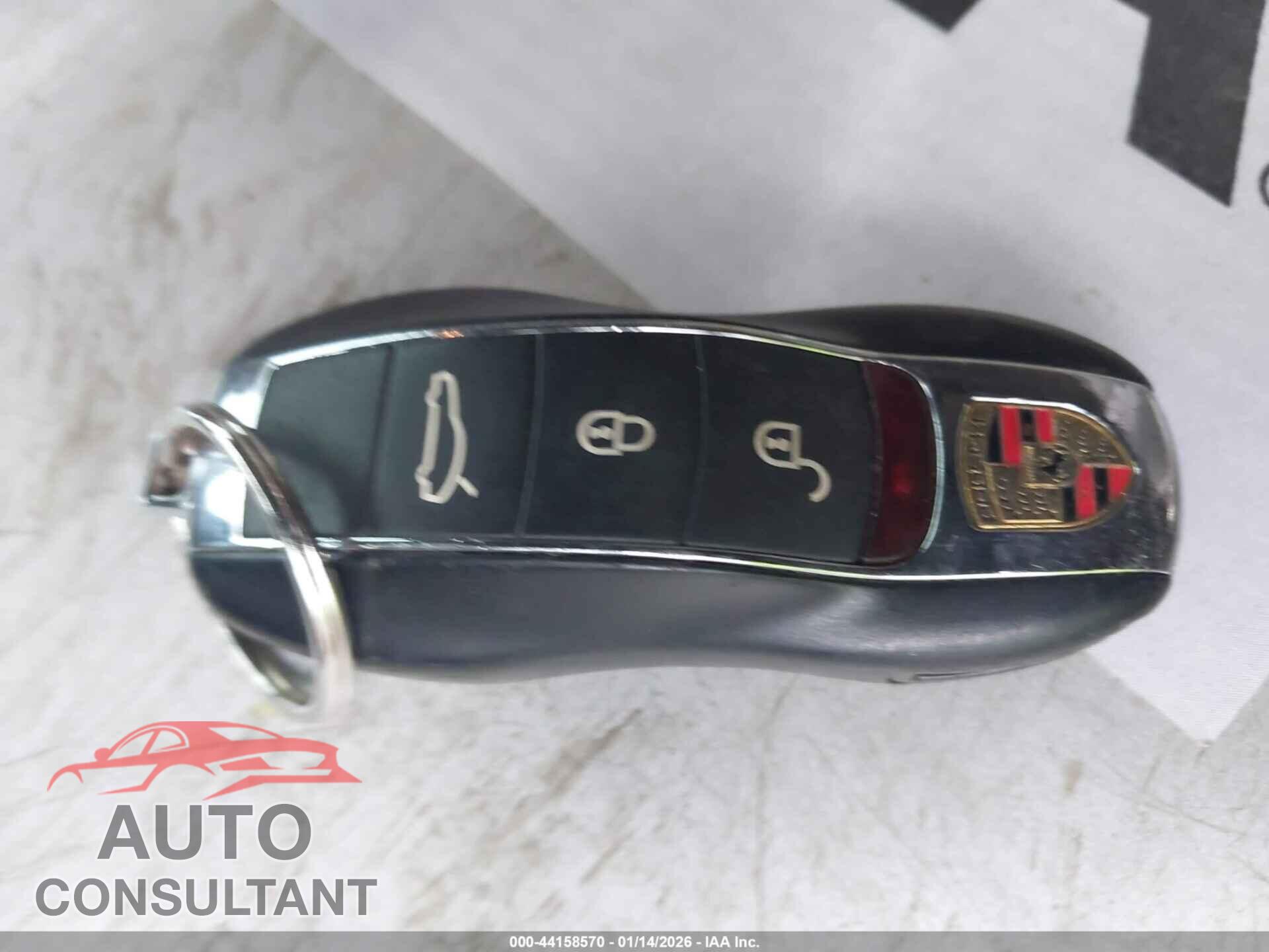 PORSCHE PANAMERA 2012 - WP0AA2A75CL010910