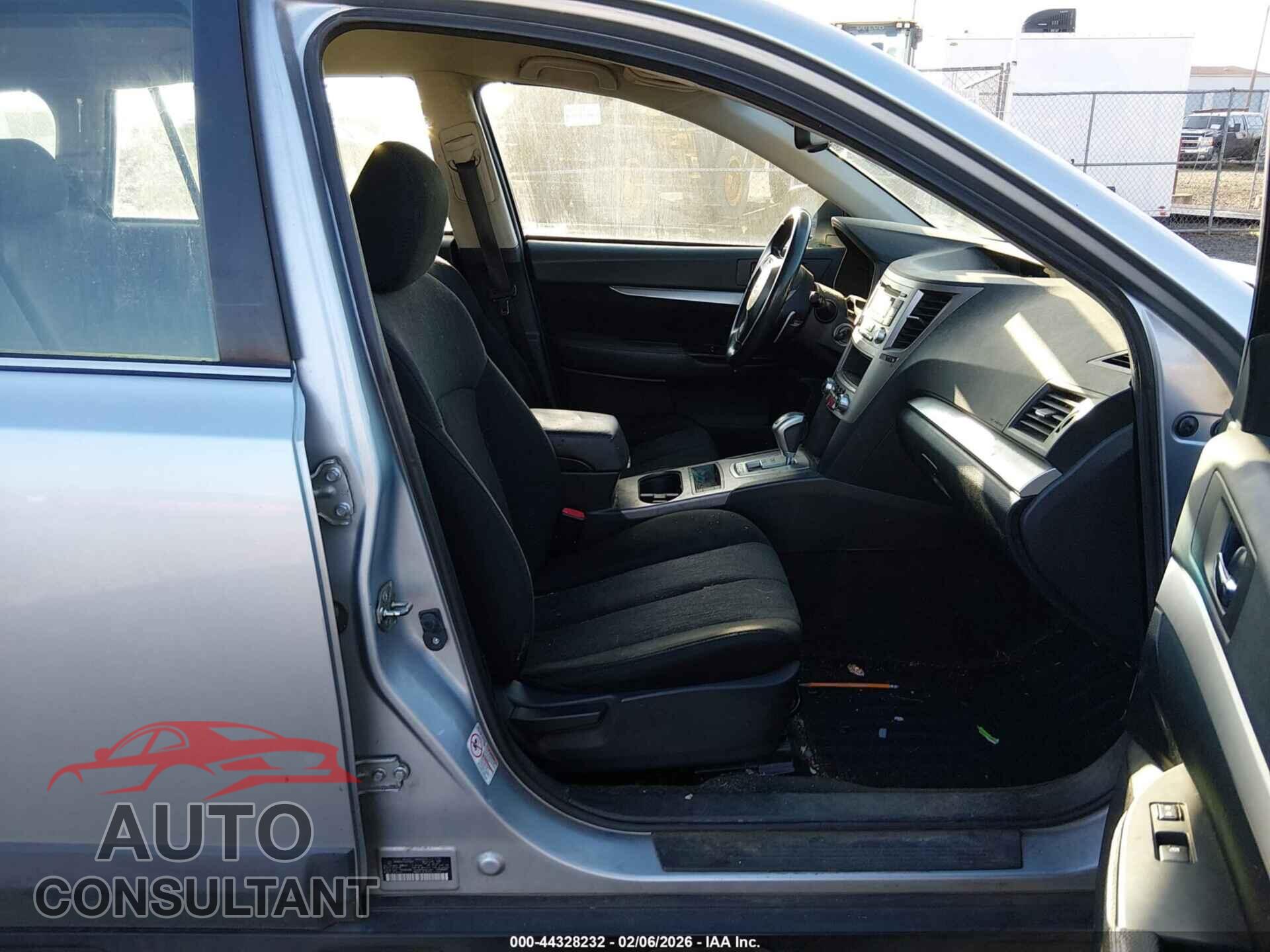 SUBARU OUTBACK 2014 - 4S4BRBAC7E3249593