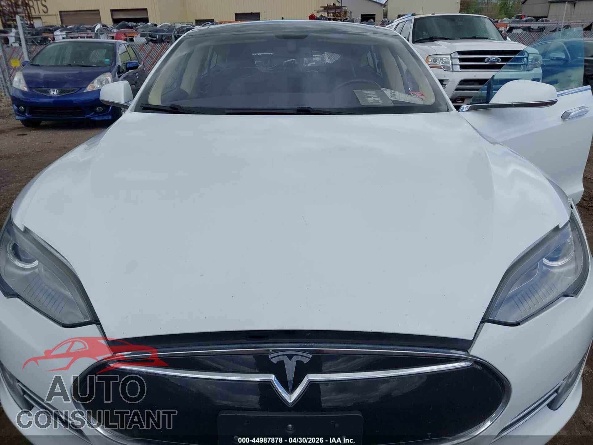 TESLA MODEL S 2014 - 5YJSA1H15EFP49393