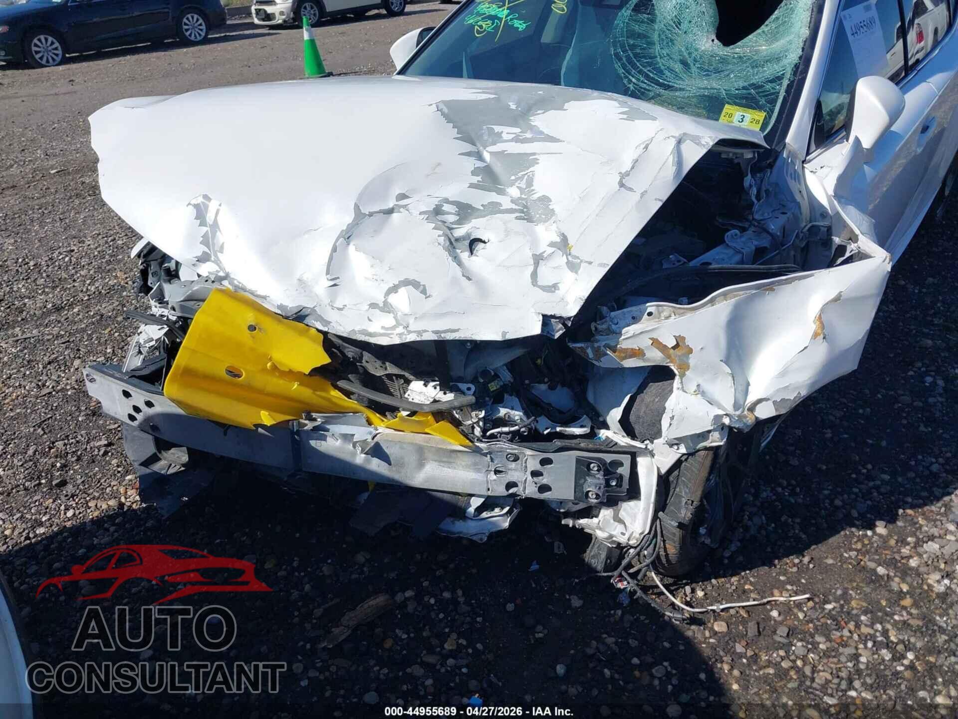 LEXUS IS 300 2017 - JTHCM1D27H5016583
