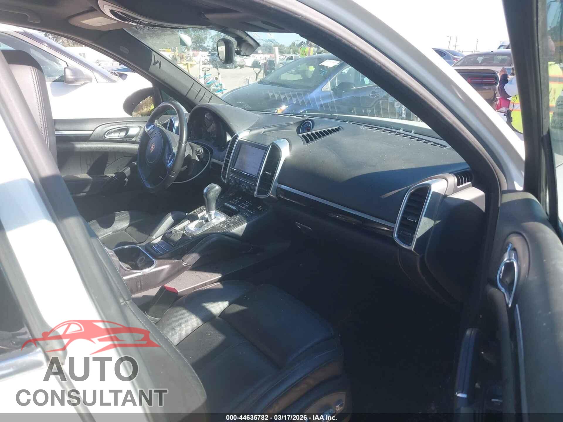 PORSCHE CAYENNE 2013 - WP1AA2A23DLA10635