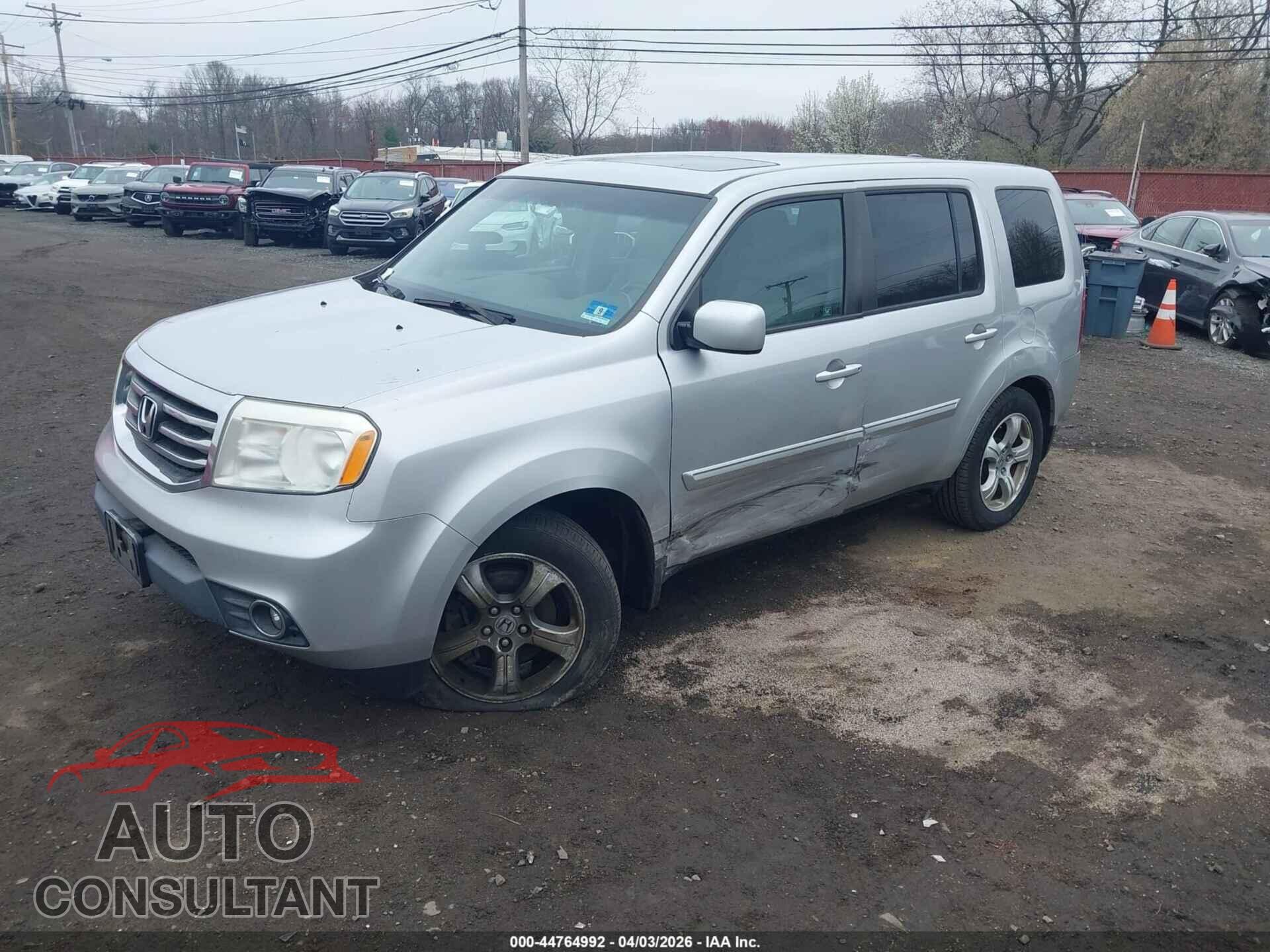 HONDA PILOT 2012 - 5FNYF4H52CB069268